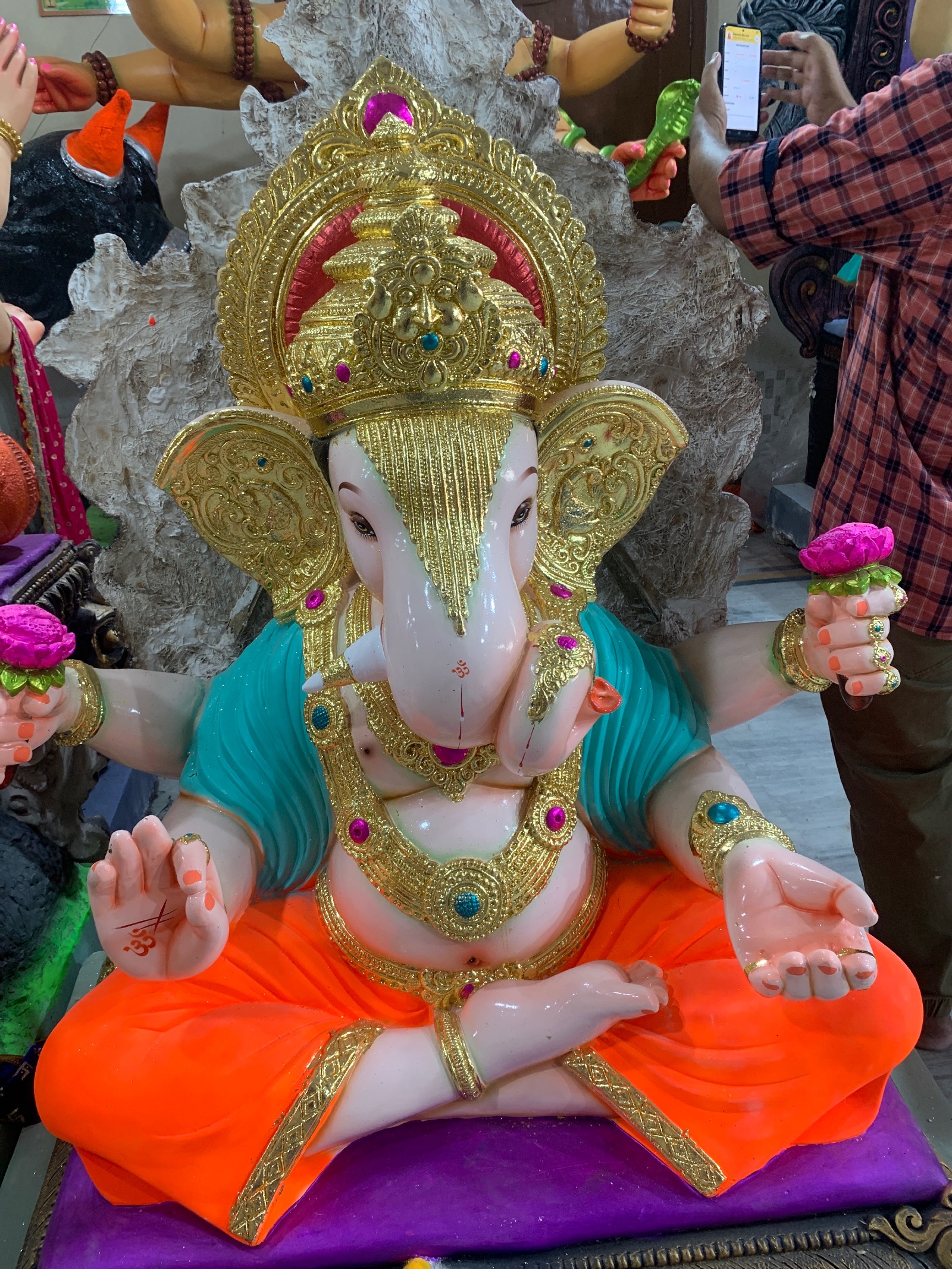 4 ft Ganesh Idol