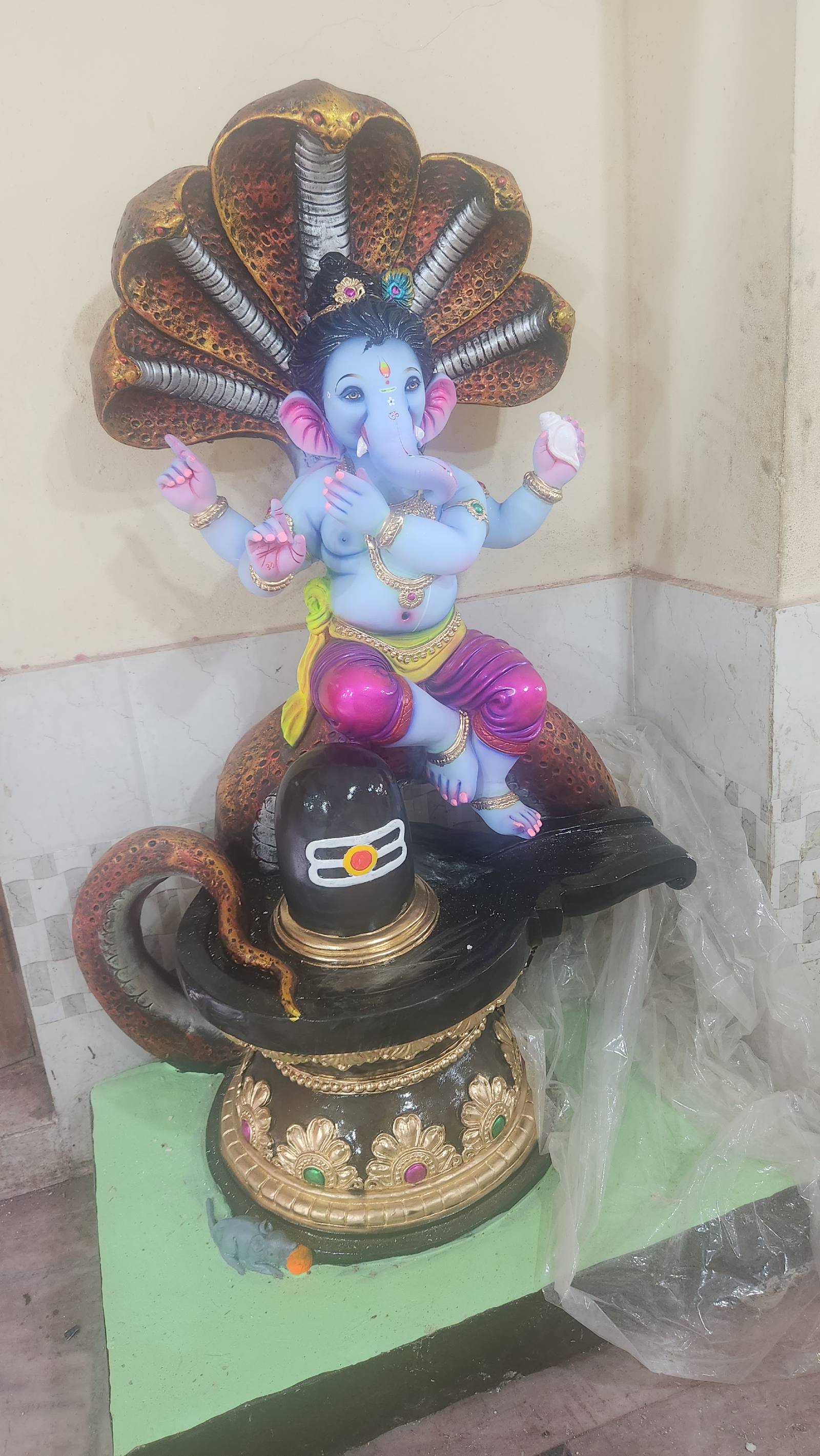 5 ft Ganesh Idol