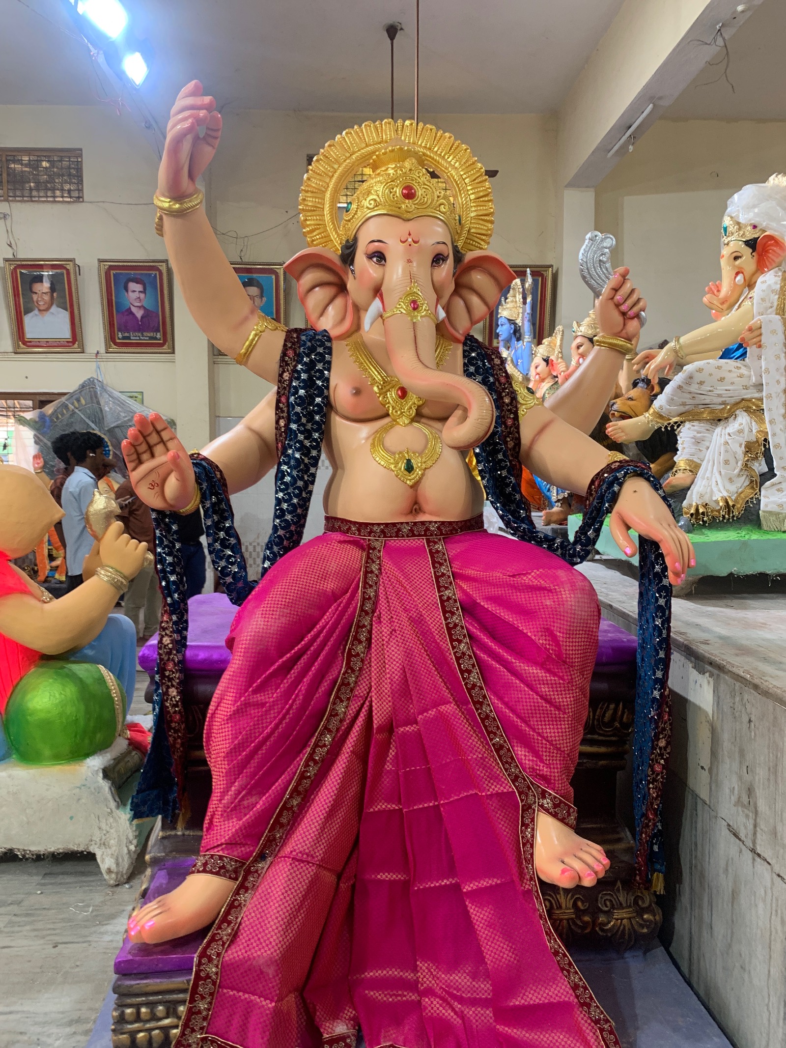 8 ft Ganesh Idol