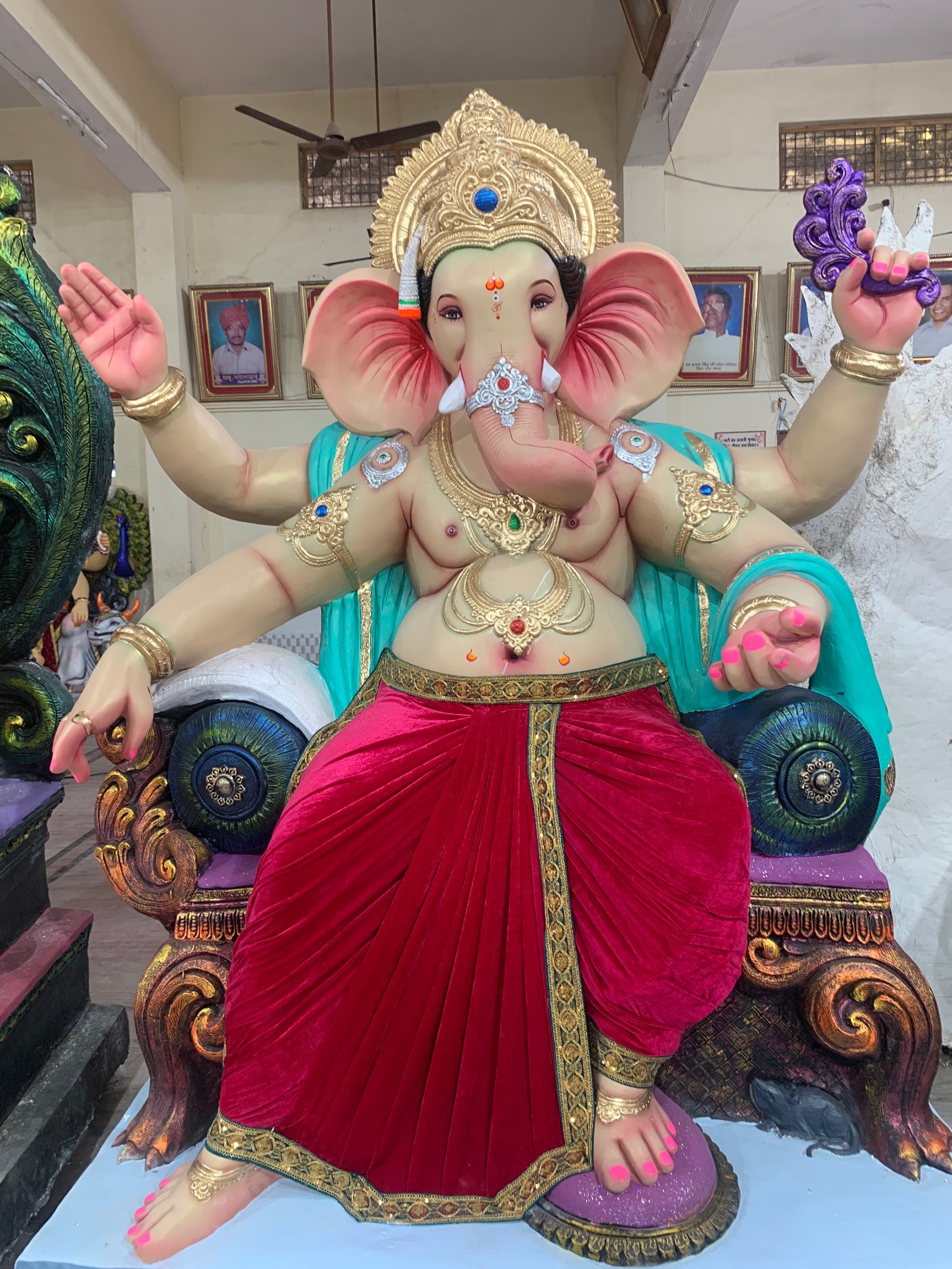 8 ft Ganesh Idol