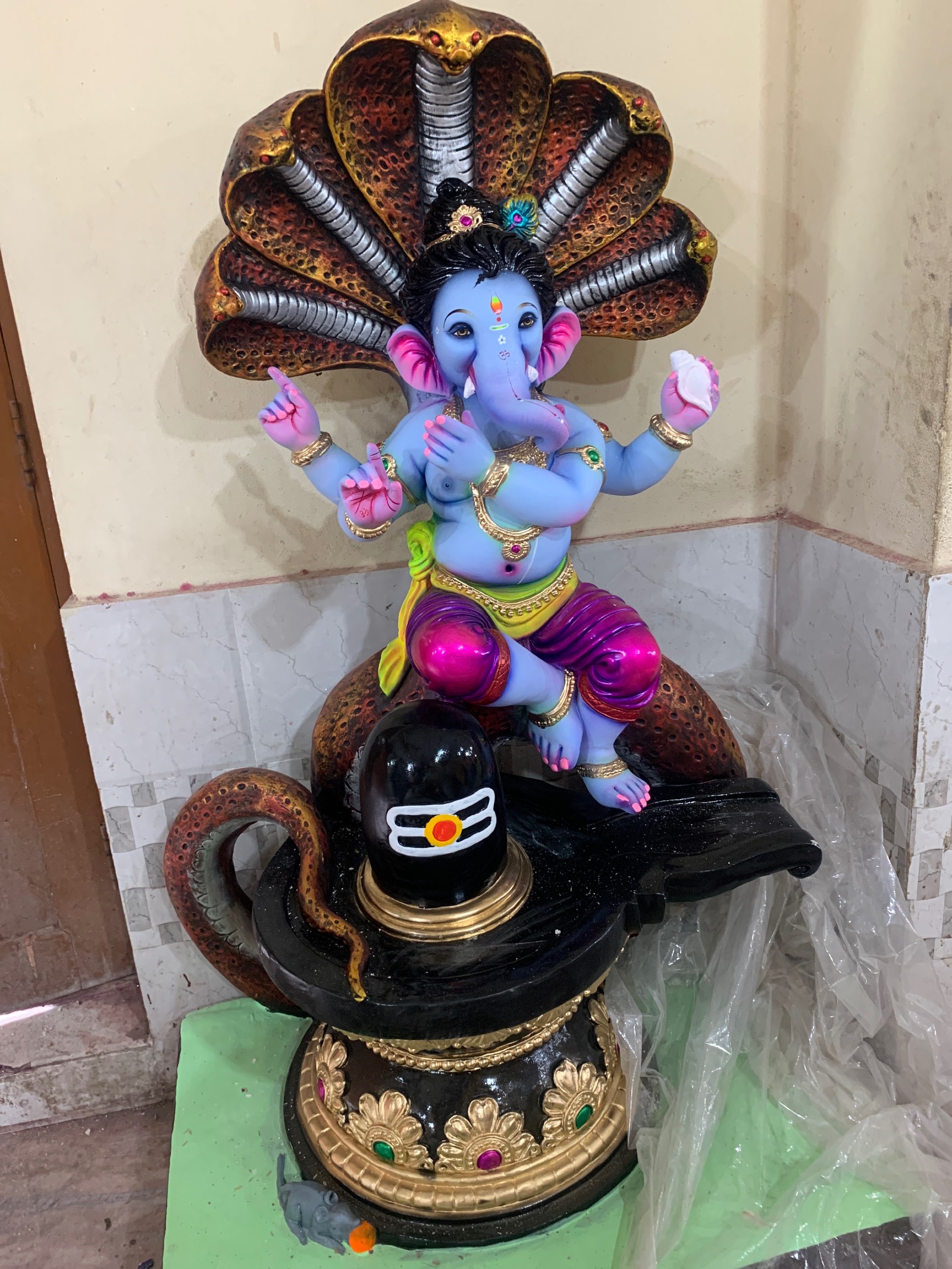 5 ft Ganesh Idol
