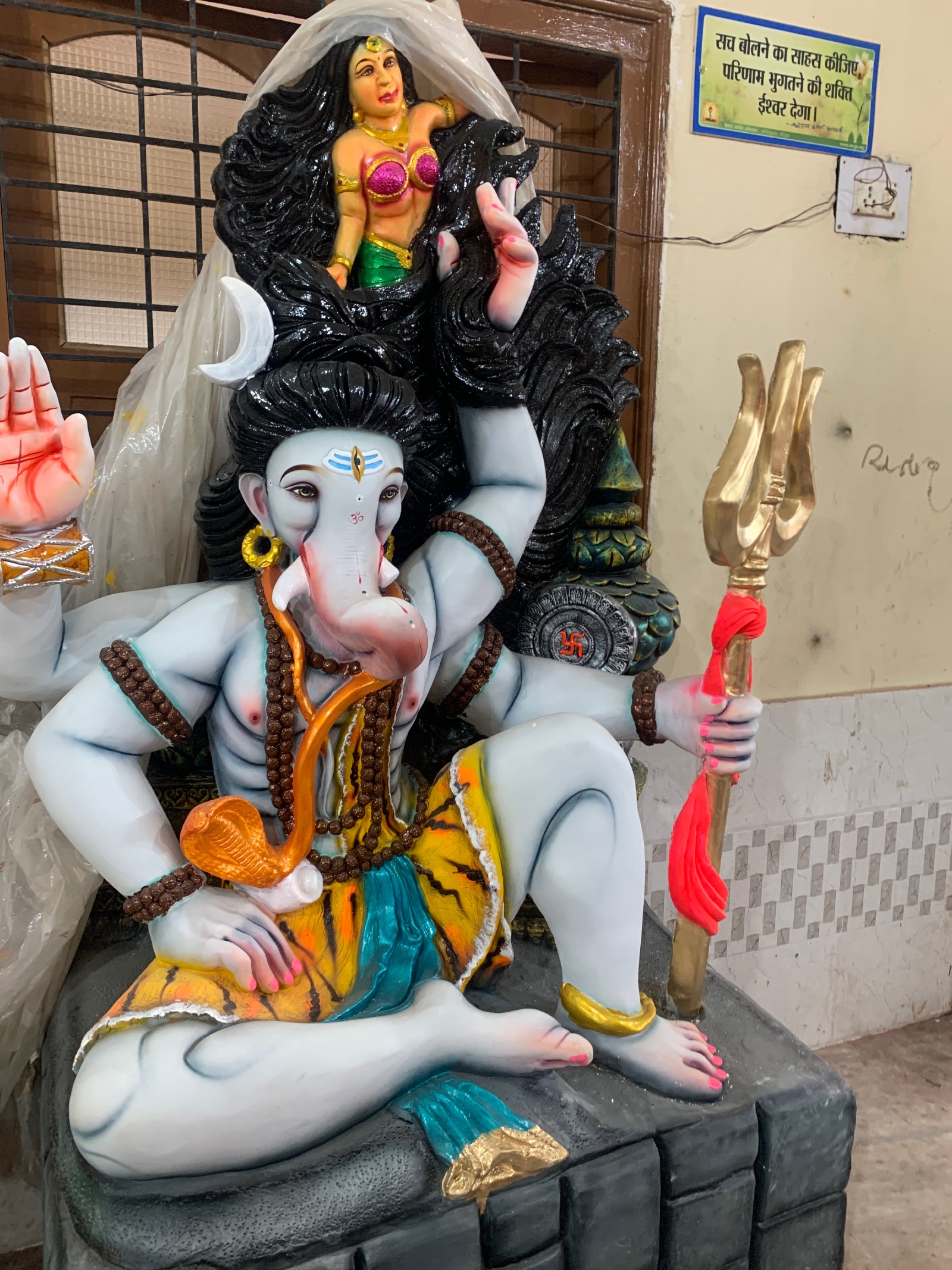 6.5 ft Ganesh Idol