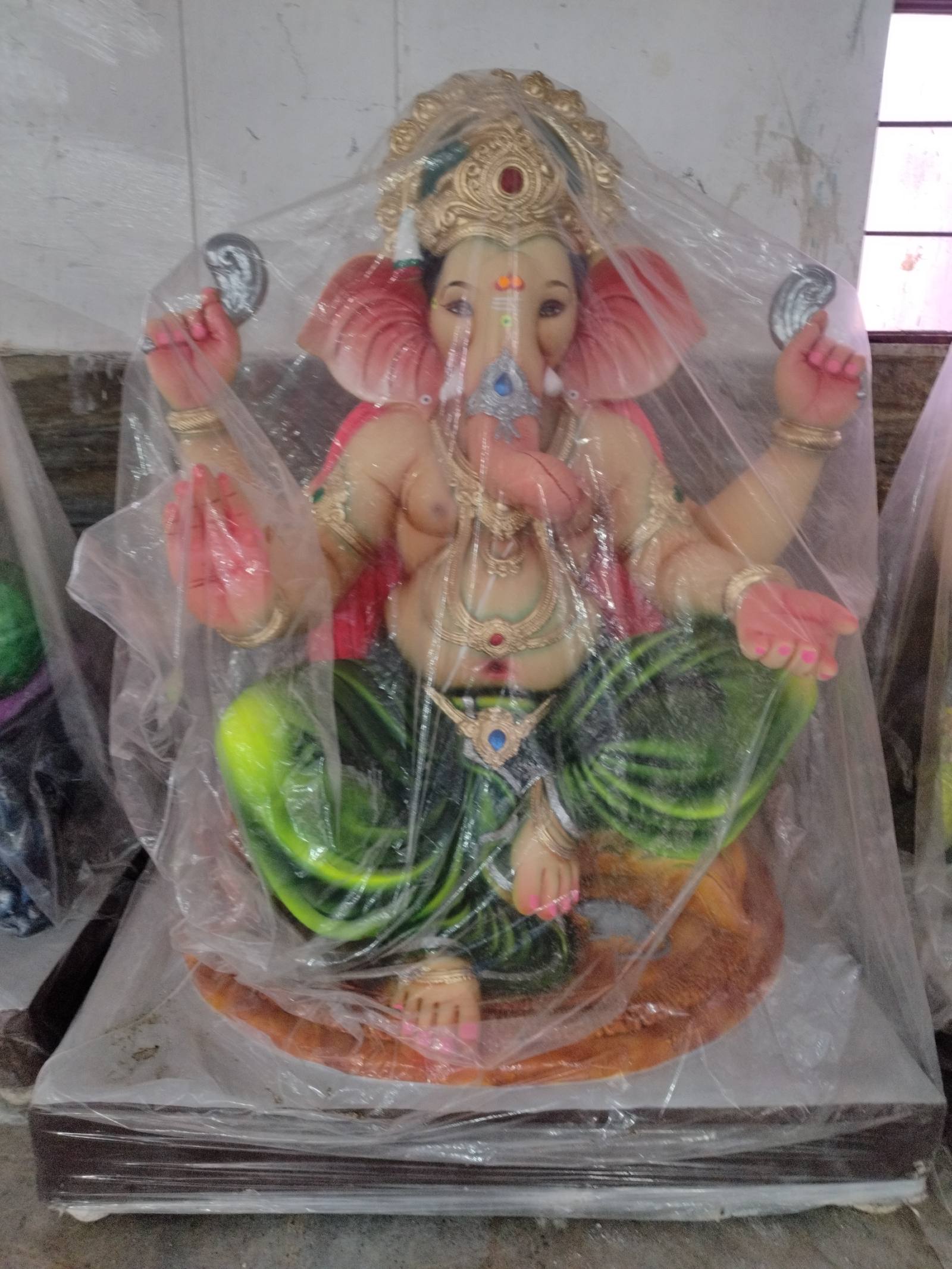 4 ft Ganesh Idol