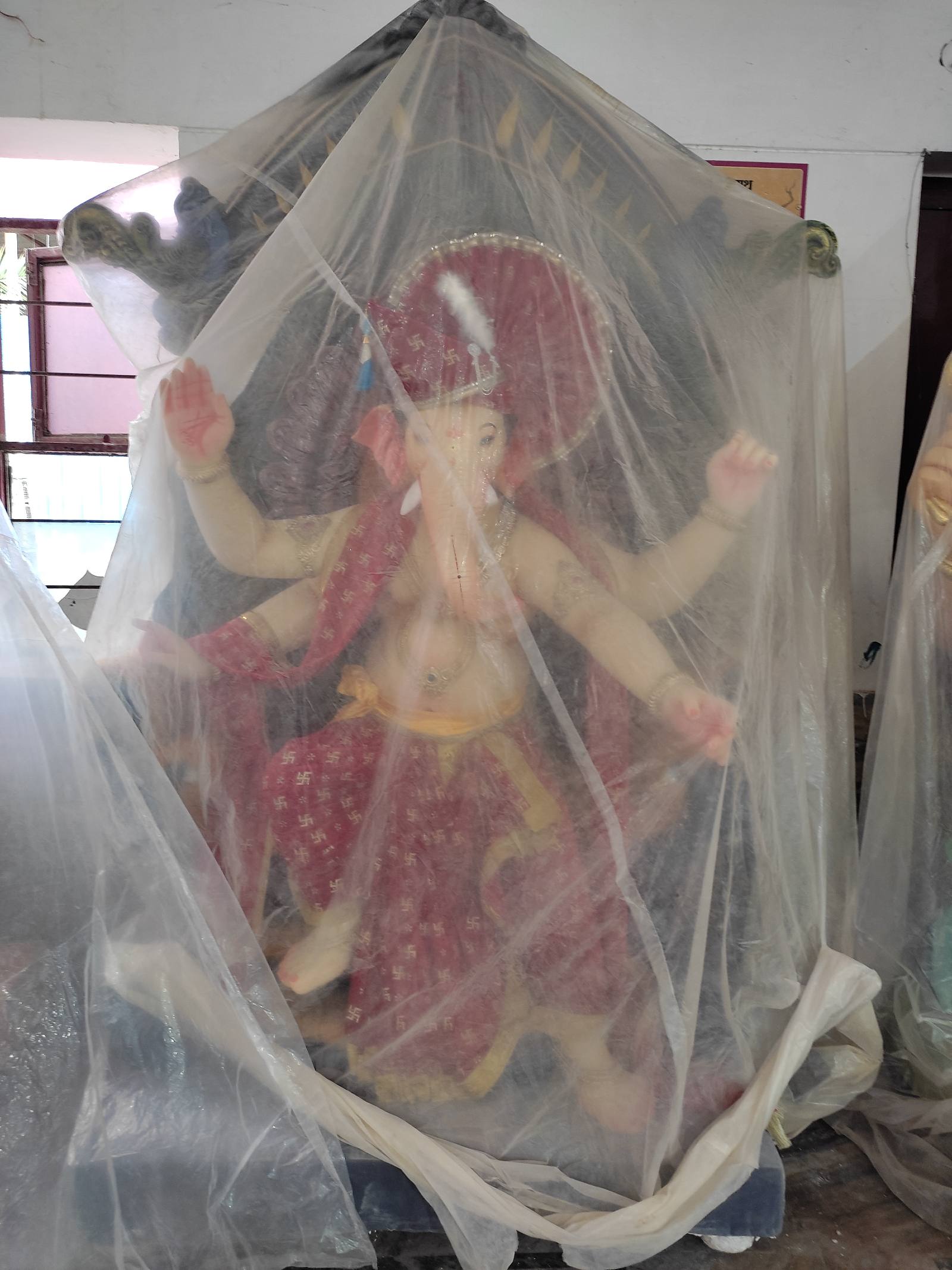 8 ft Ganesh Idol