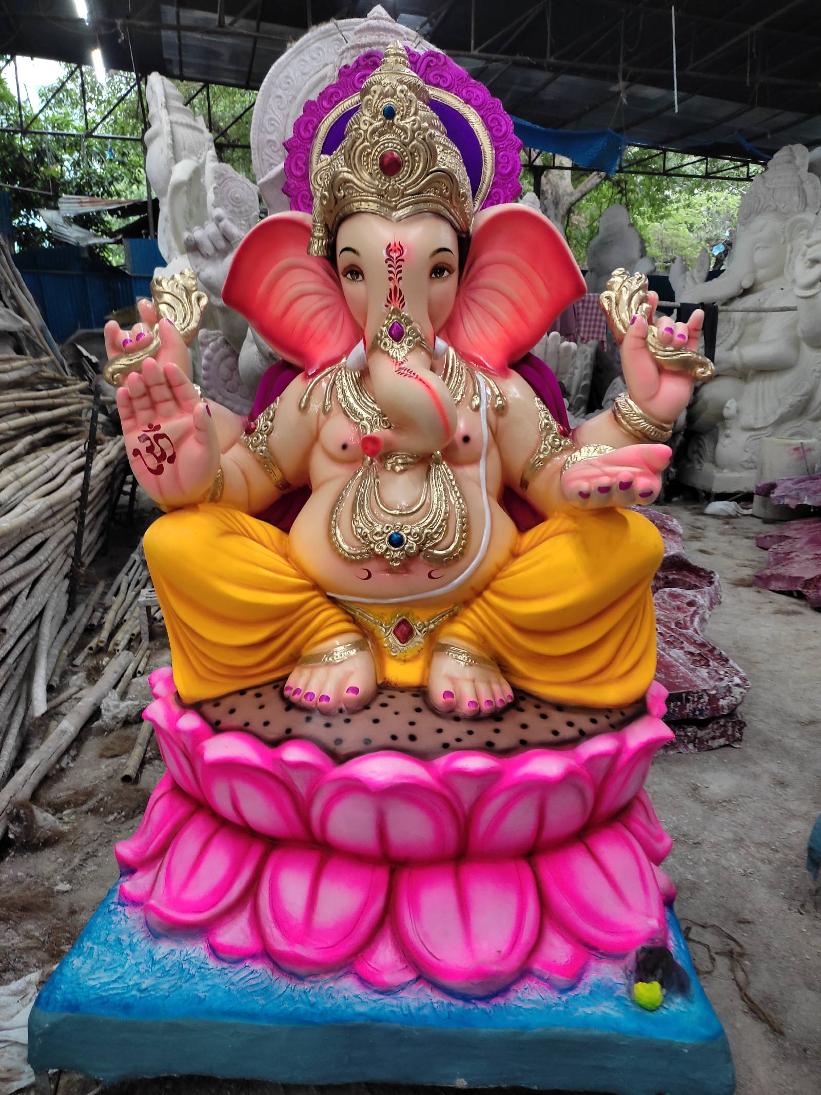 6 ft Ganesh Idol