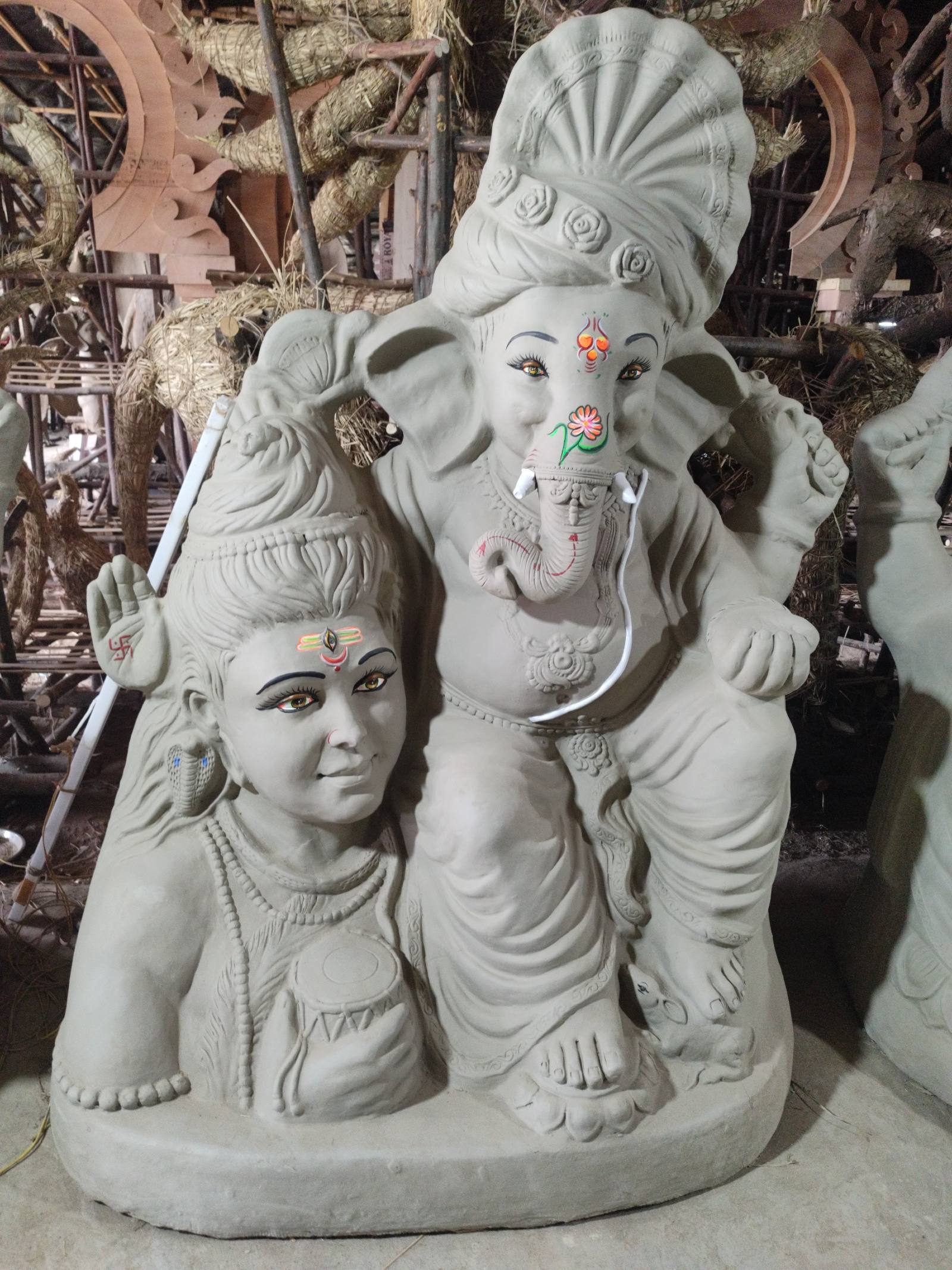 5.5 ft Ganesh Idol