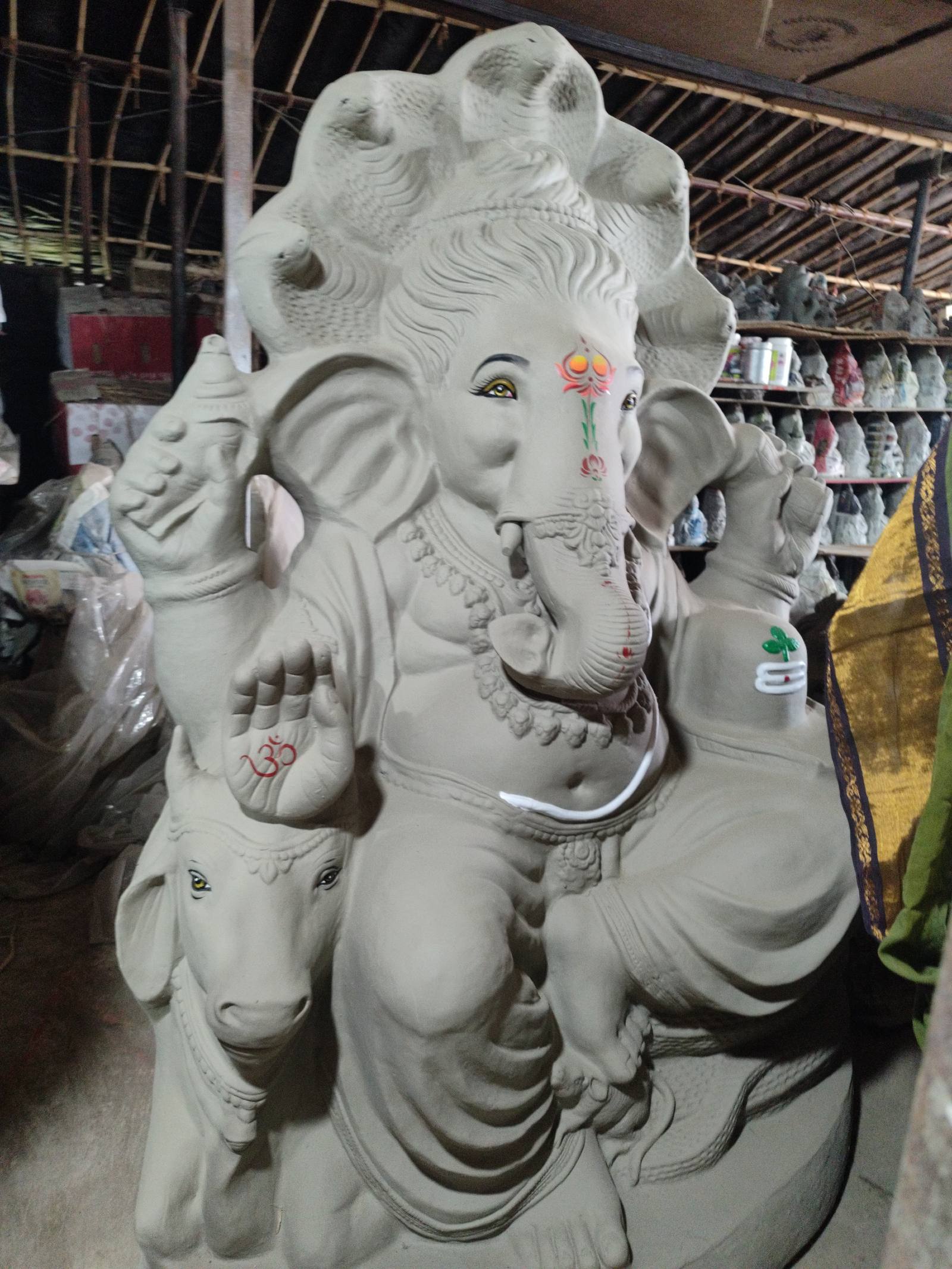 5.5 ft Ganesh Idol