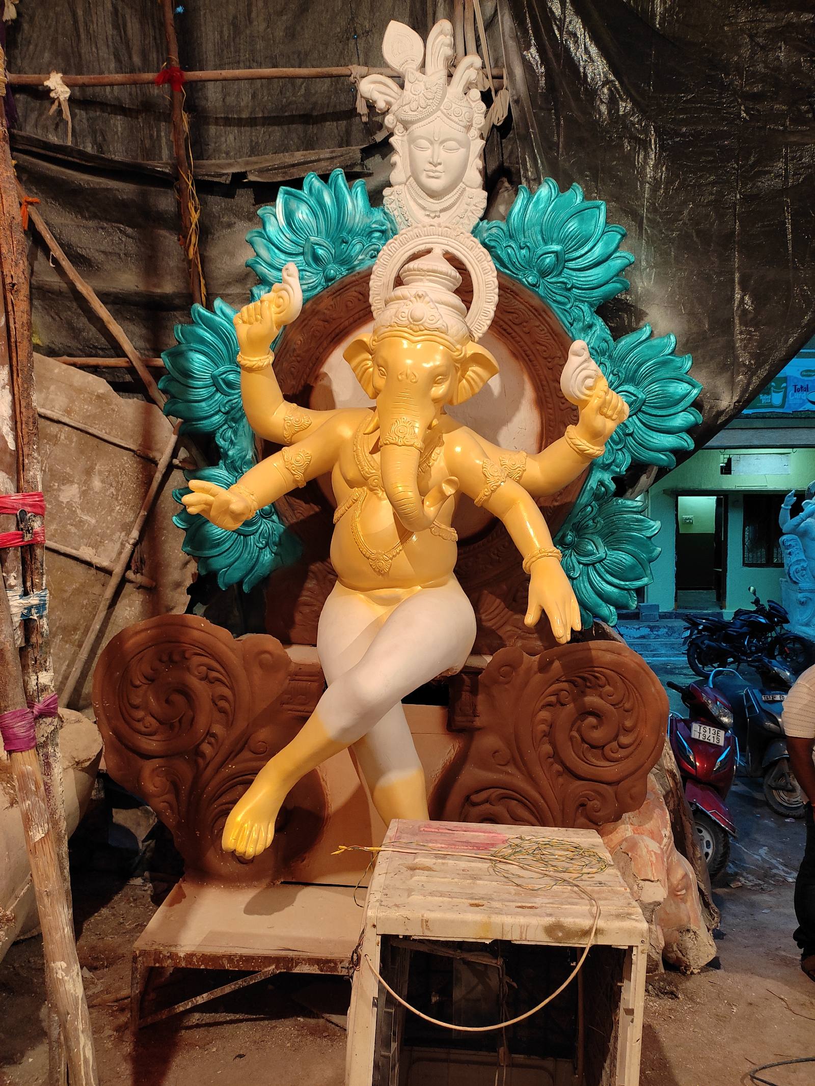 10 ft Ganesh Idol