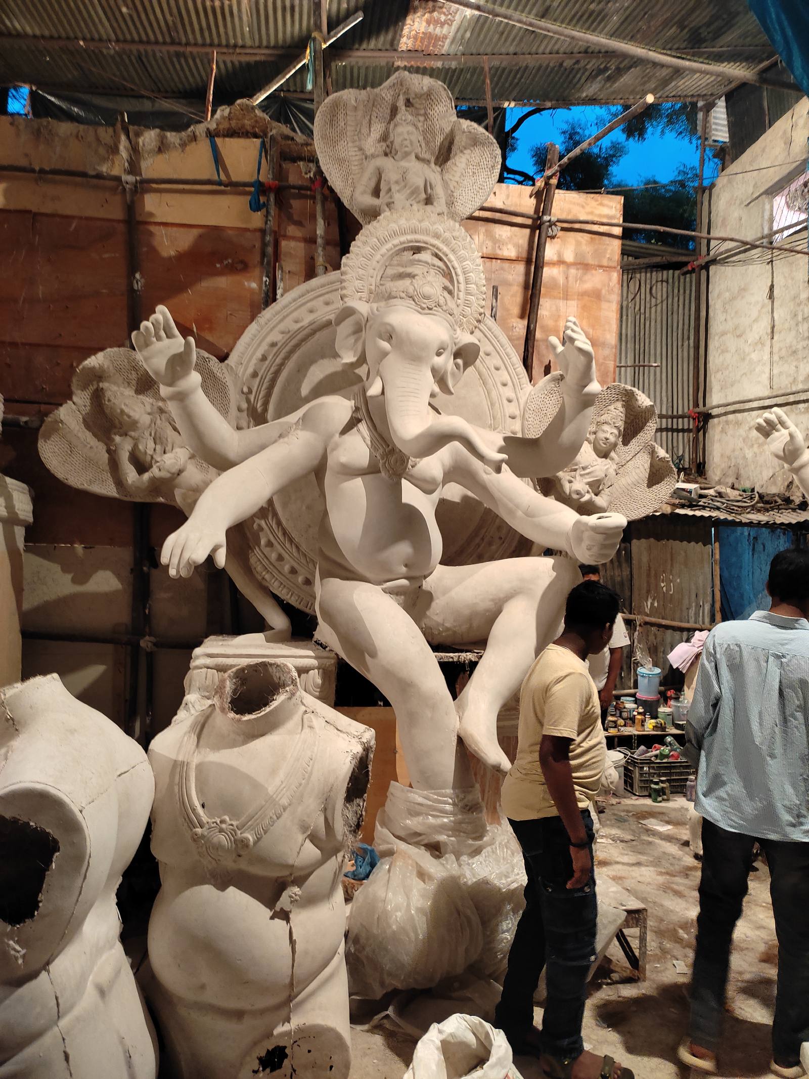 16 ft Ganesh Idol