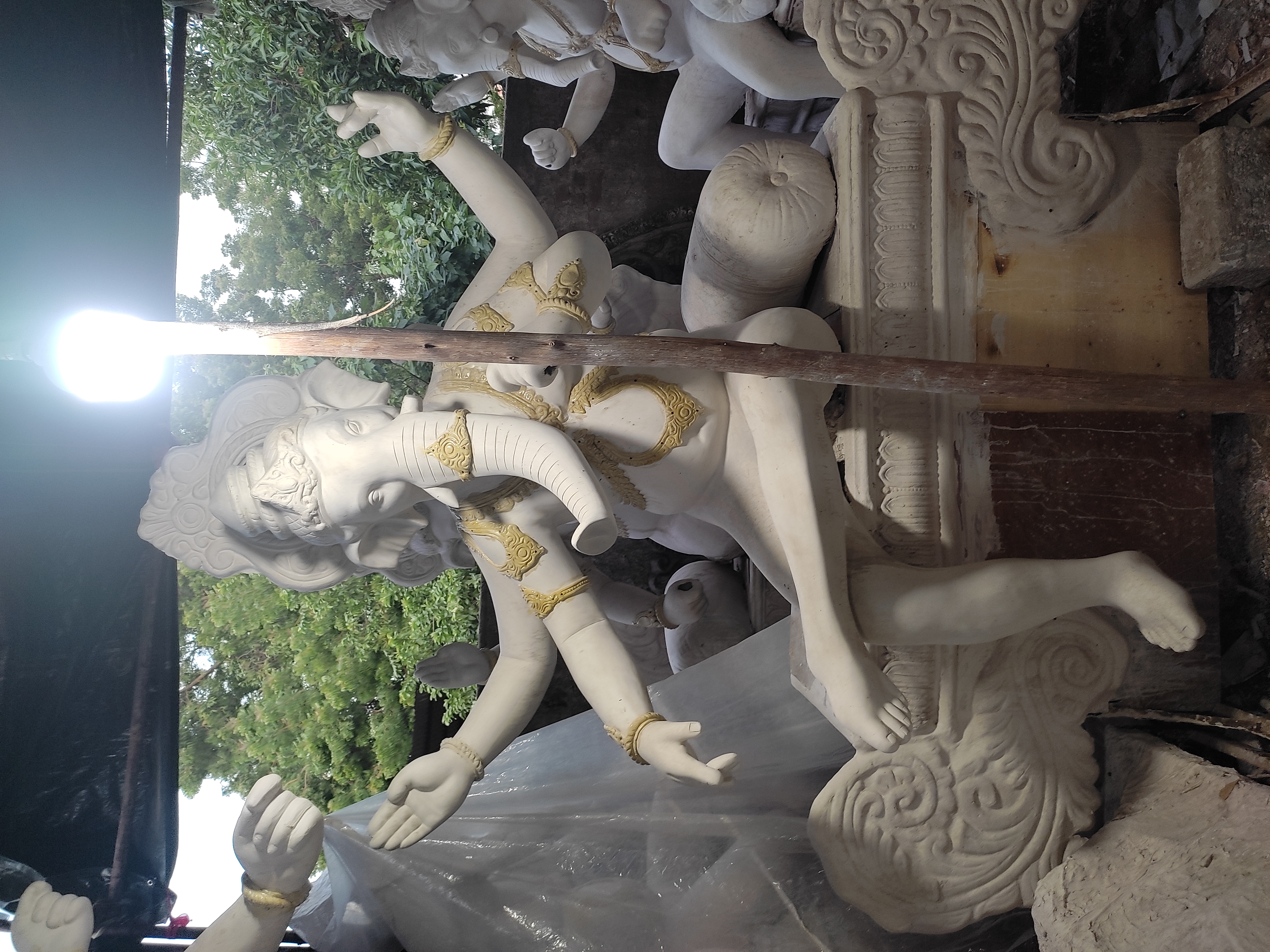 9 ft Ganesh Idol