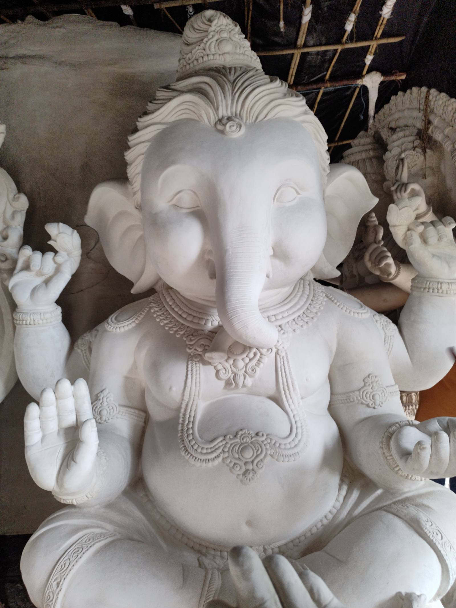 8.5 ft Ganesh Idol