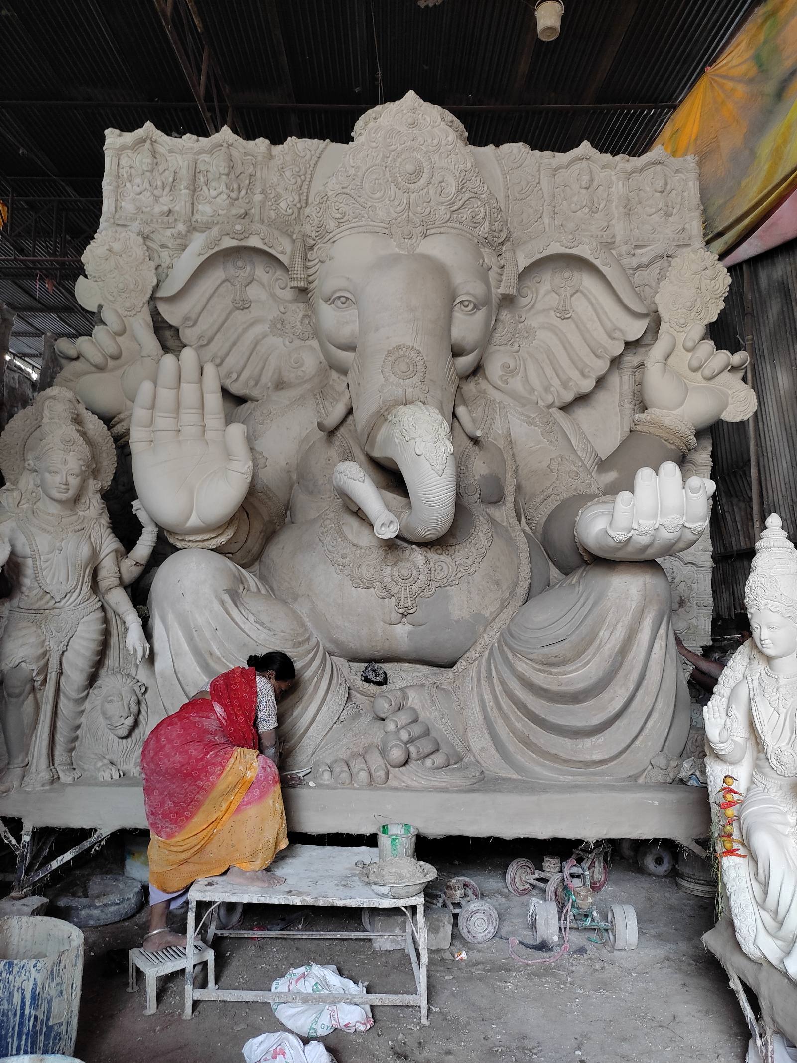 19 ft Ganesh Idol