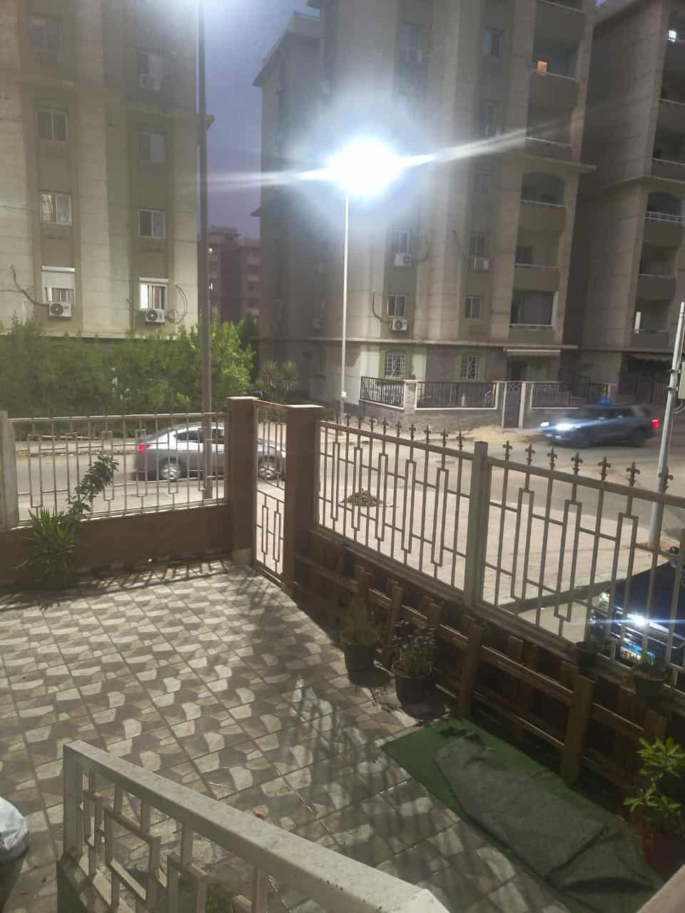 زون 4 ارضى بجاردن مفروش - 3