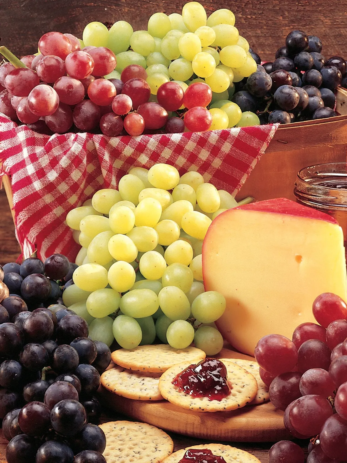 Reliance Seedless Grapes