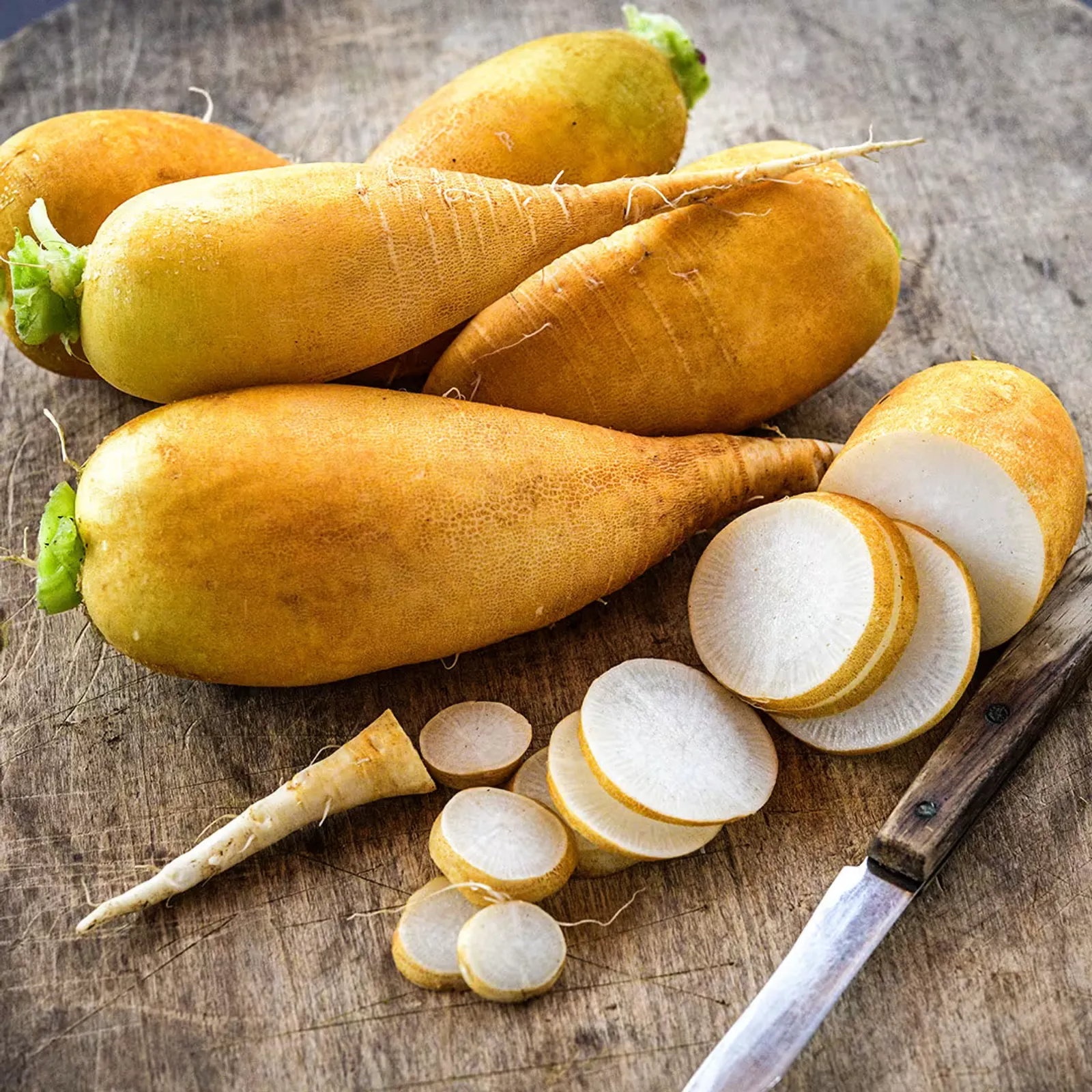 Lutea Carrot Radishes