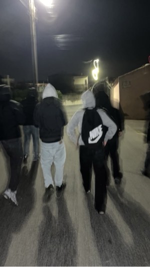 Freundesgruppe Nähe/in Köln – Party & Nightlife in Köln