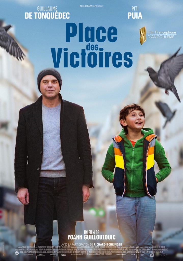 Place des Victoires poster