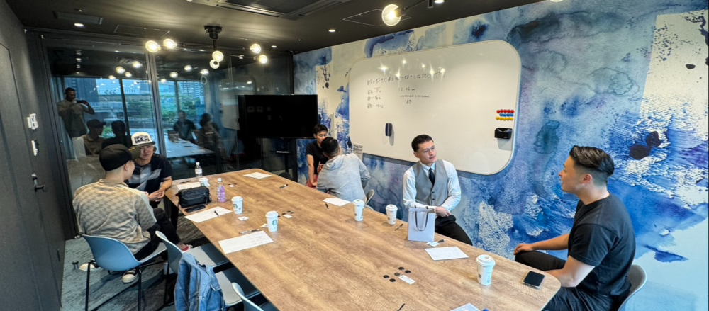 最短半年でリーダー昇格！ 営業力を武器に成長する