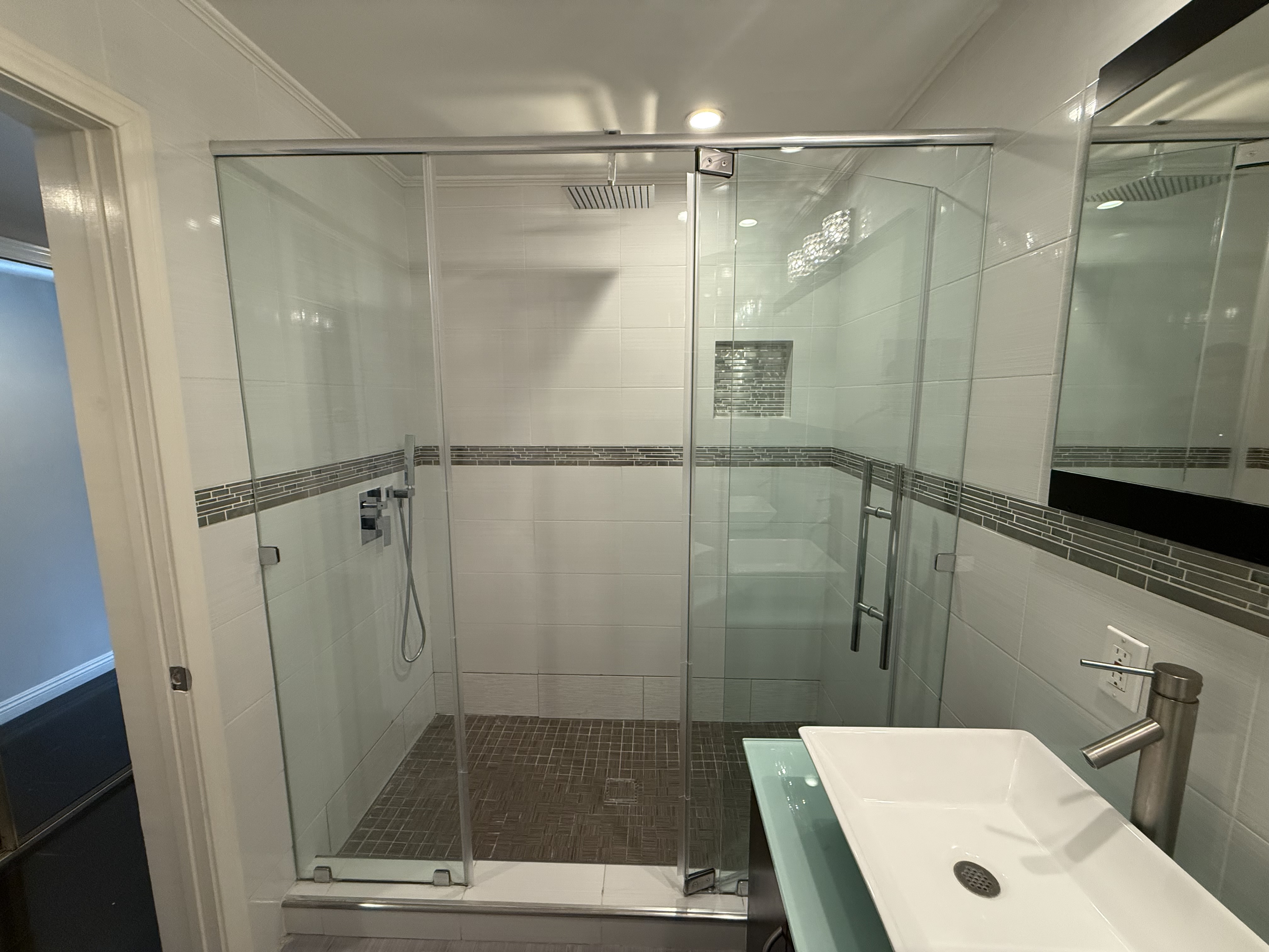 $3,500 — 1236 North Columbus Avenue, Glendale, CA — photo 5