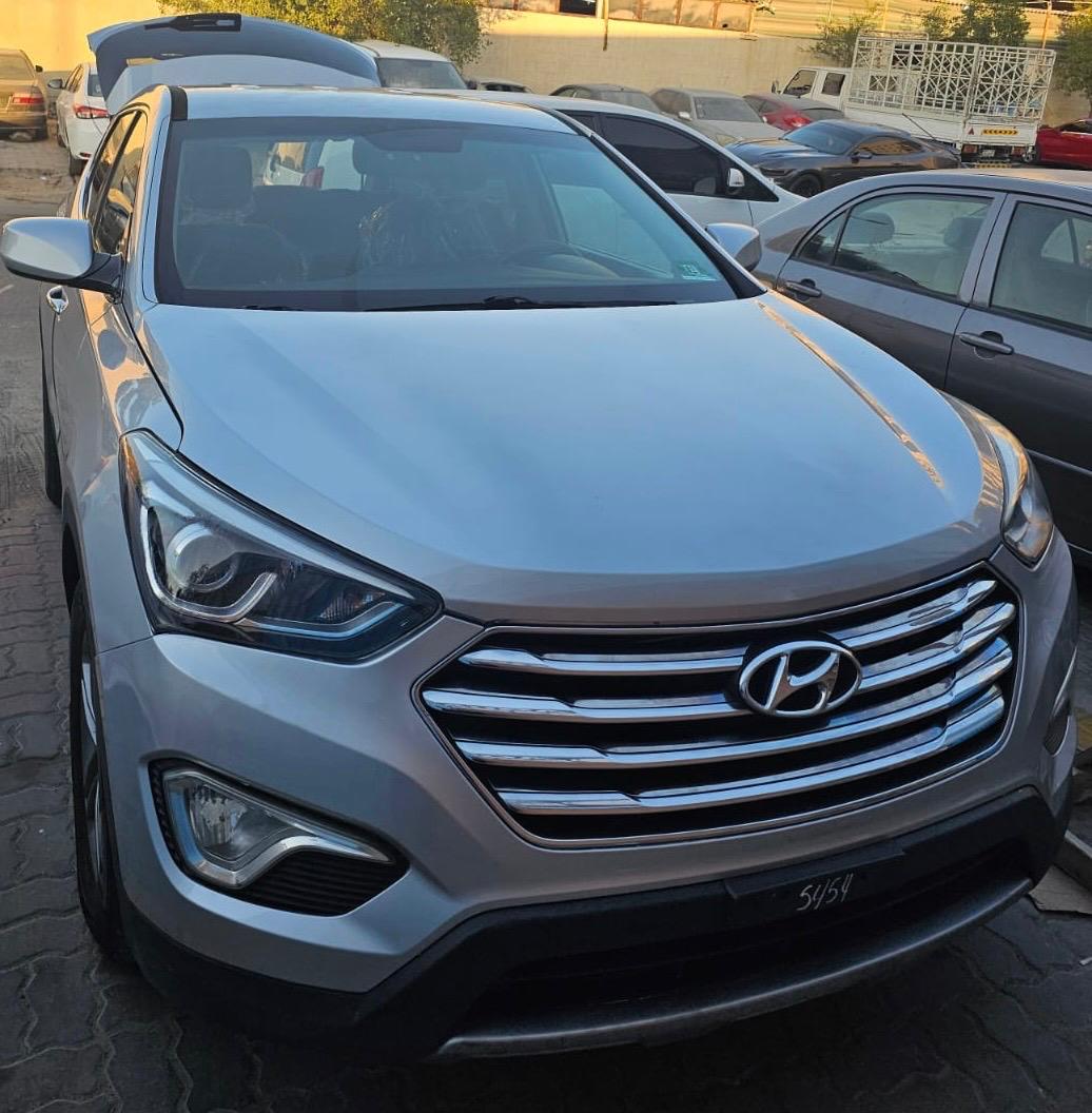 Hyundai Santafe sport AWD 