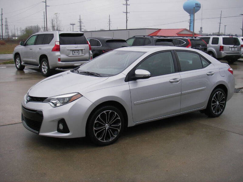 2015 TOYOTA COROLLA 