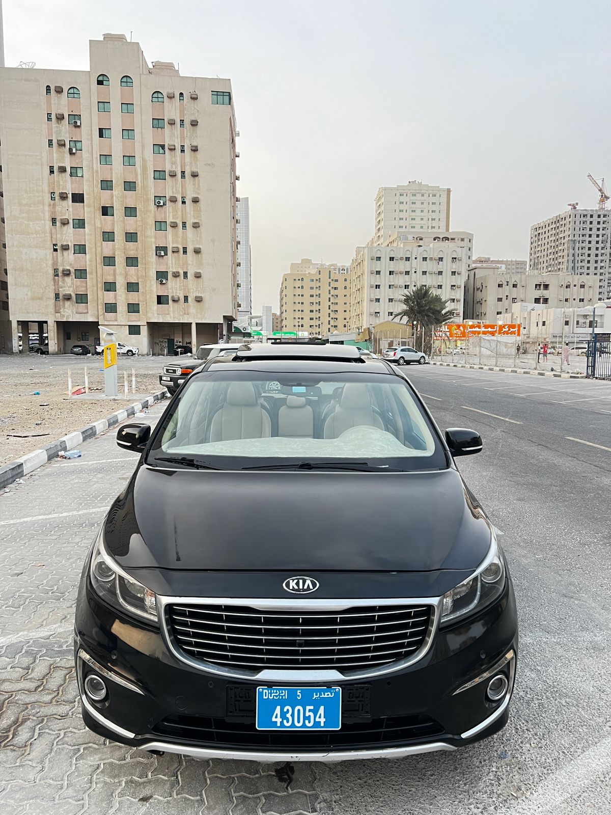 Kia Carnival gcc