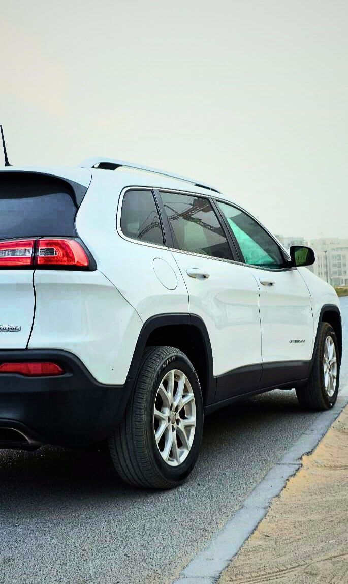 Jeep Cherokee V6 4x4