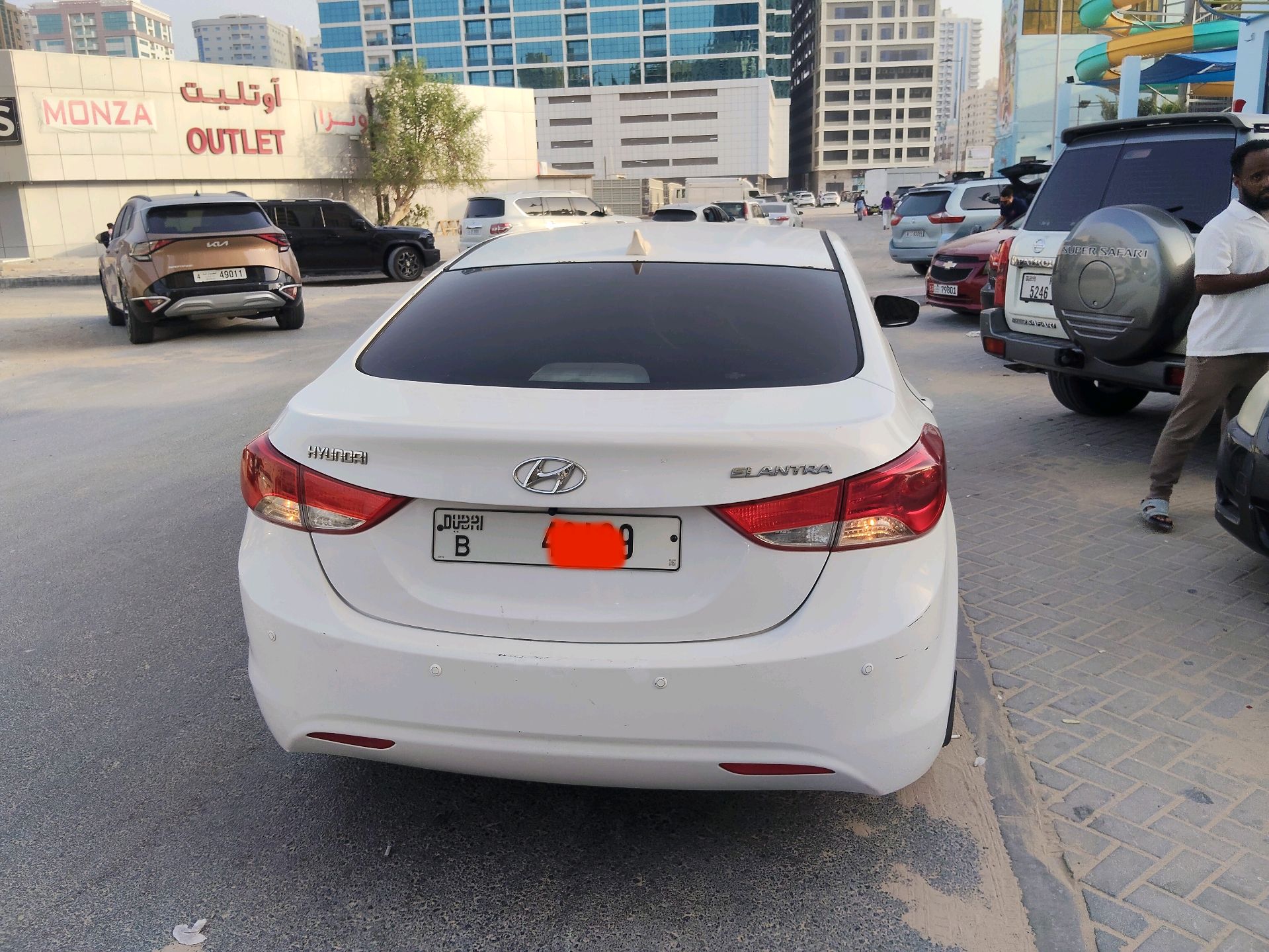 Hyundai Elantra 2013 photo 3