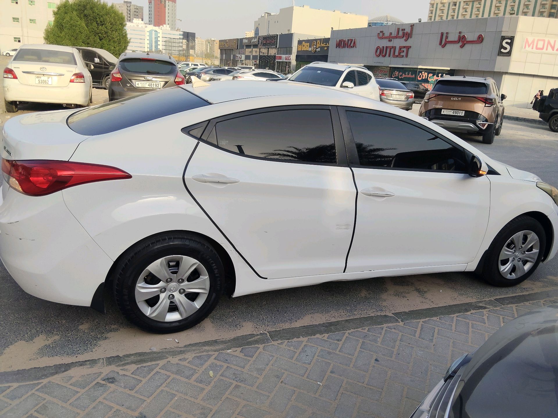 Hyundai Elantra 2013 photo 4