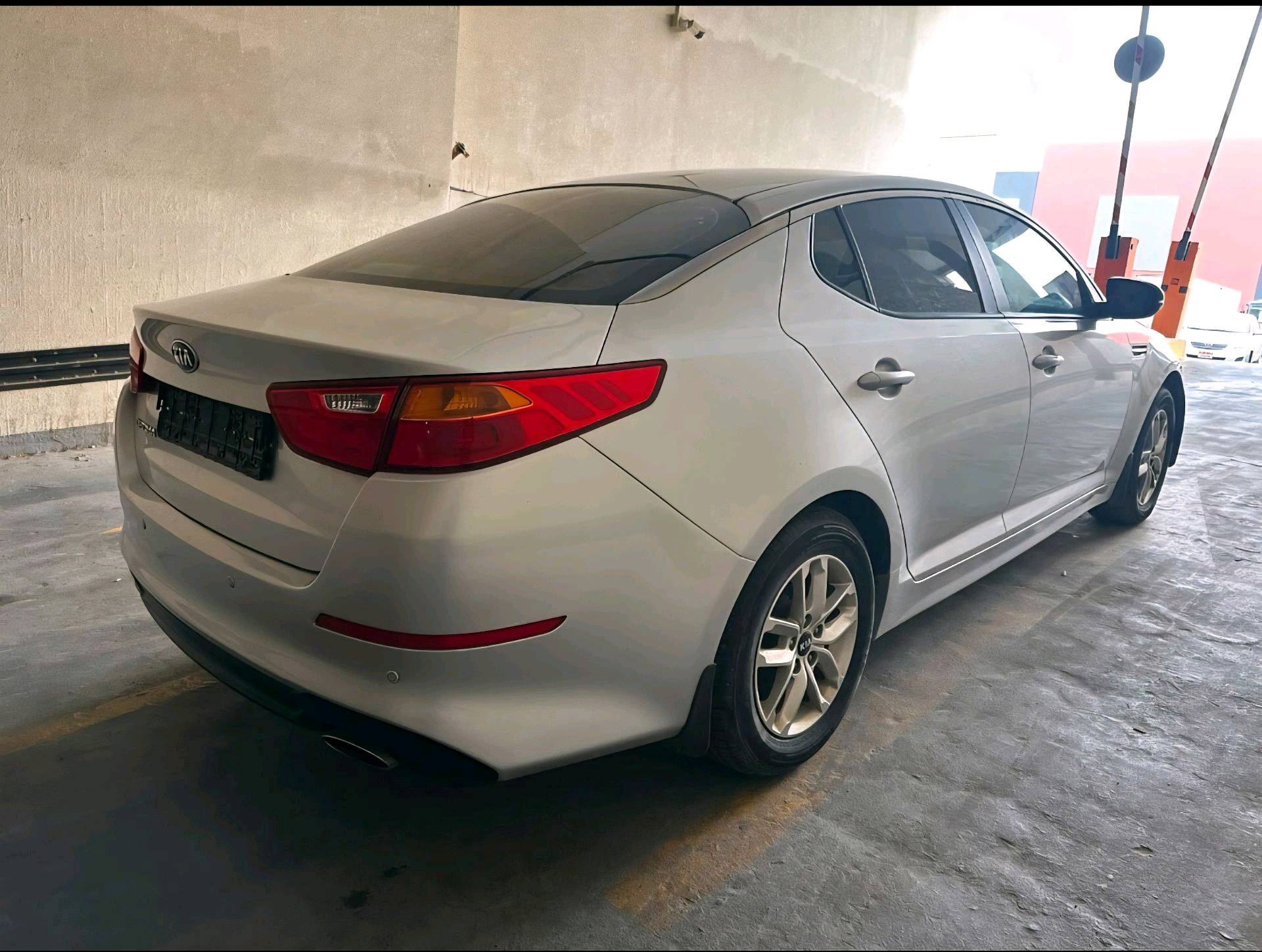 Kia Optima 2014 photo 8