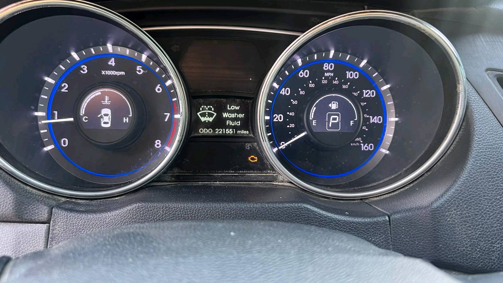 Hyundai Sonata 2011 photo 9