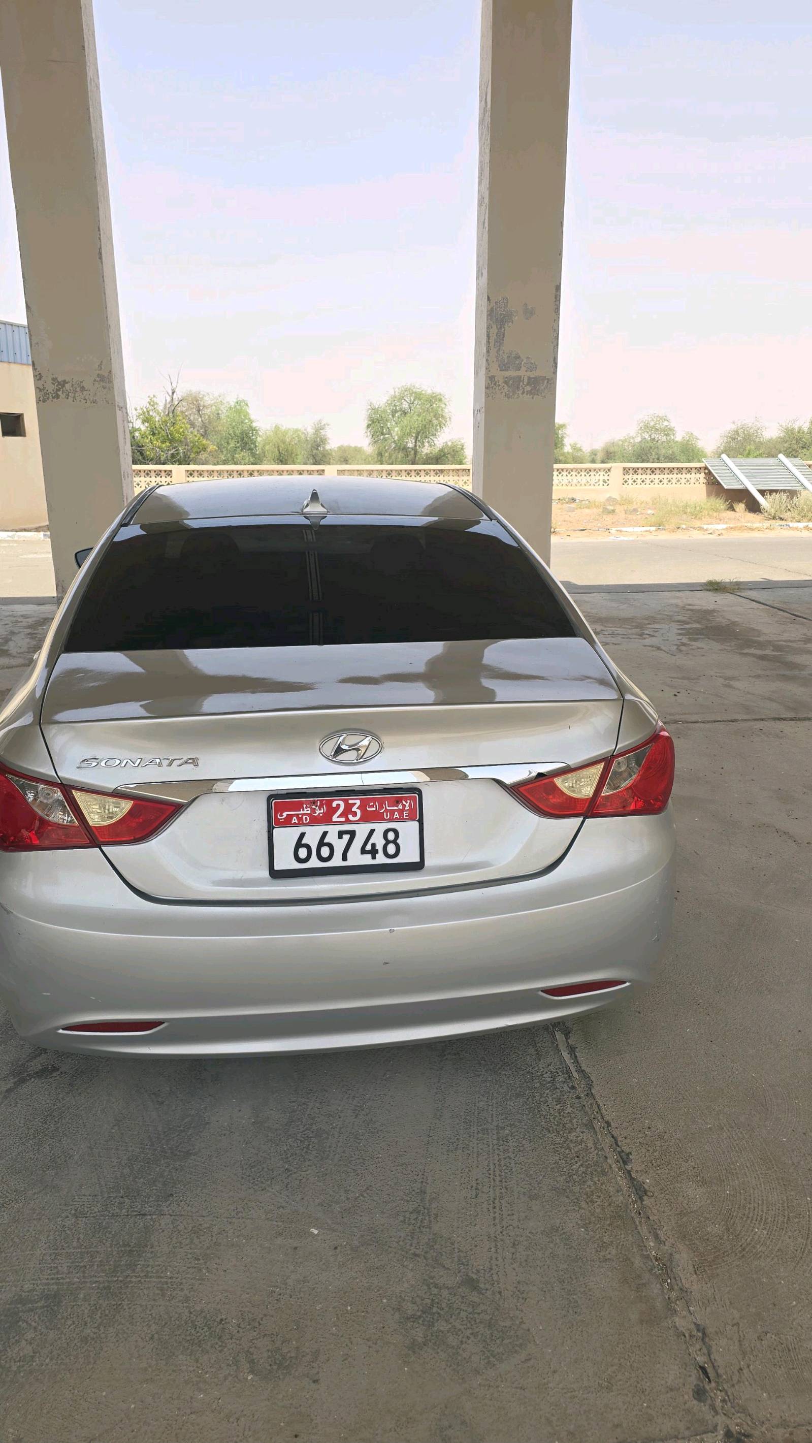 Hyundai Sonata 2011 photo 4