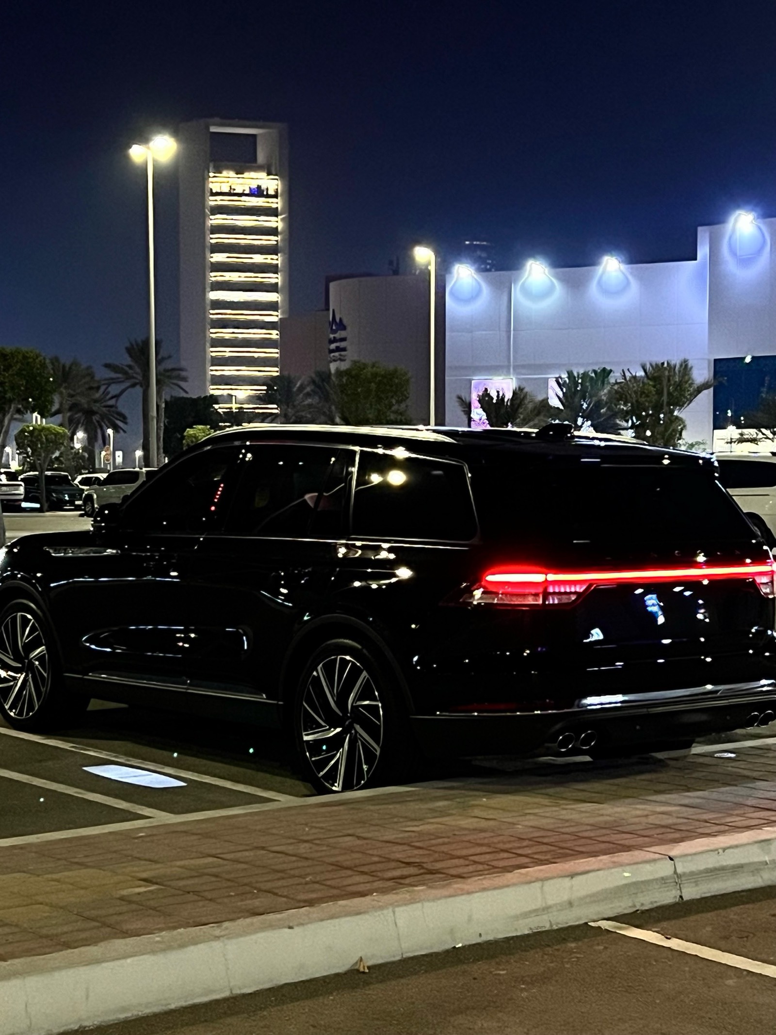 Lincoln Aviator 2025 photo 2