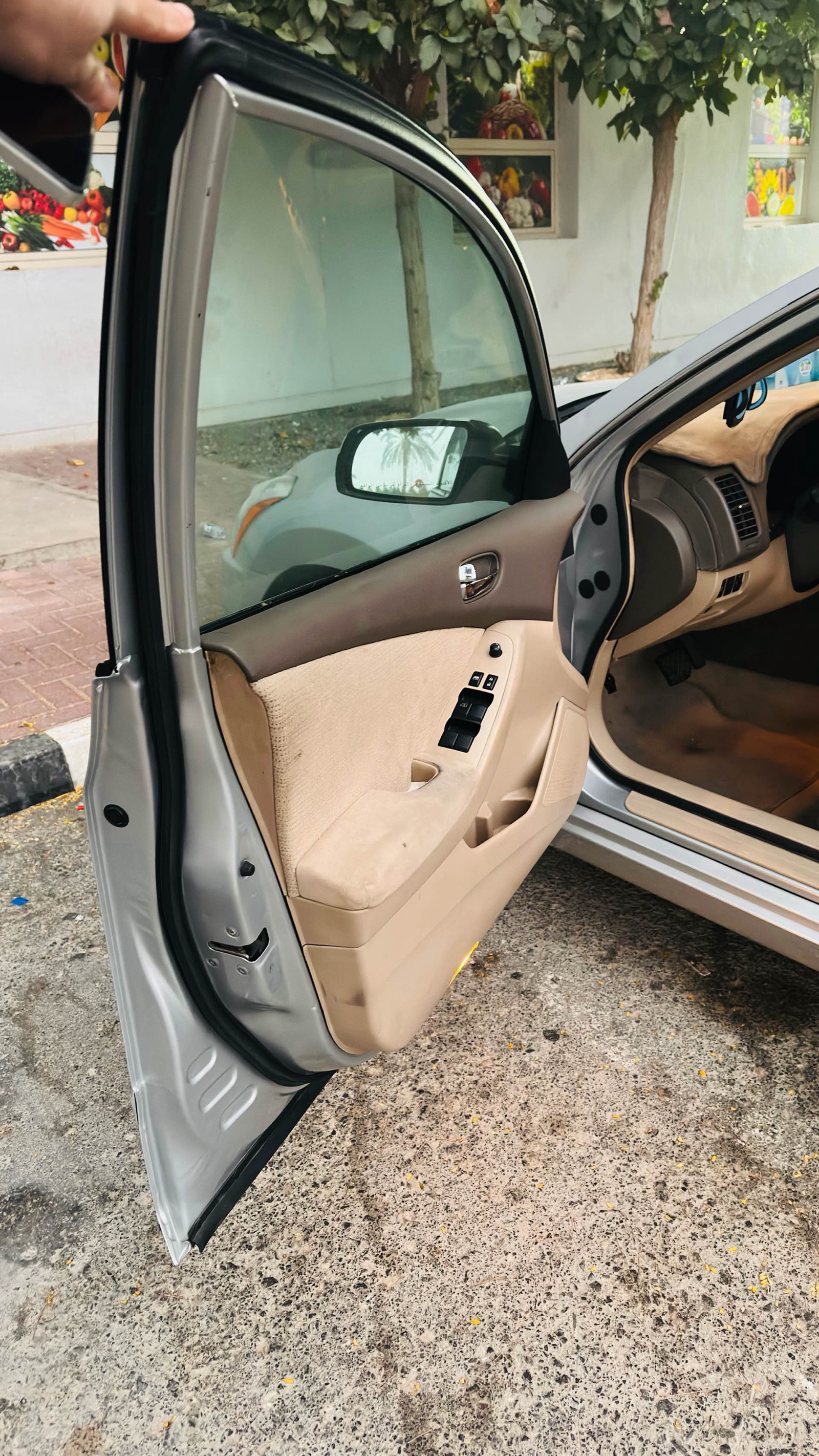 Nissan Altima 2010 photo 2