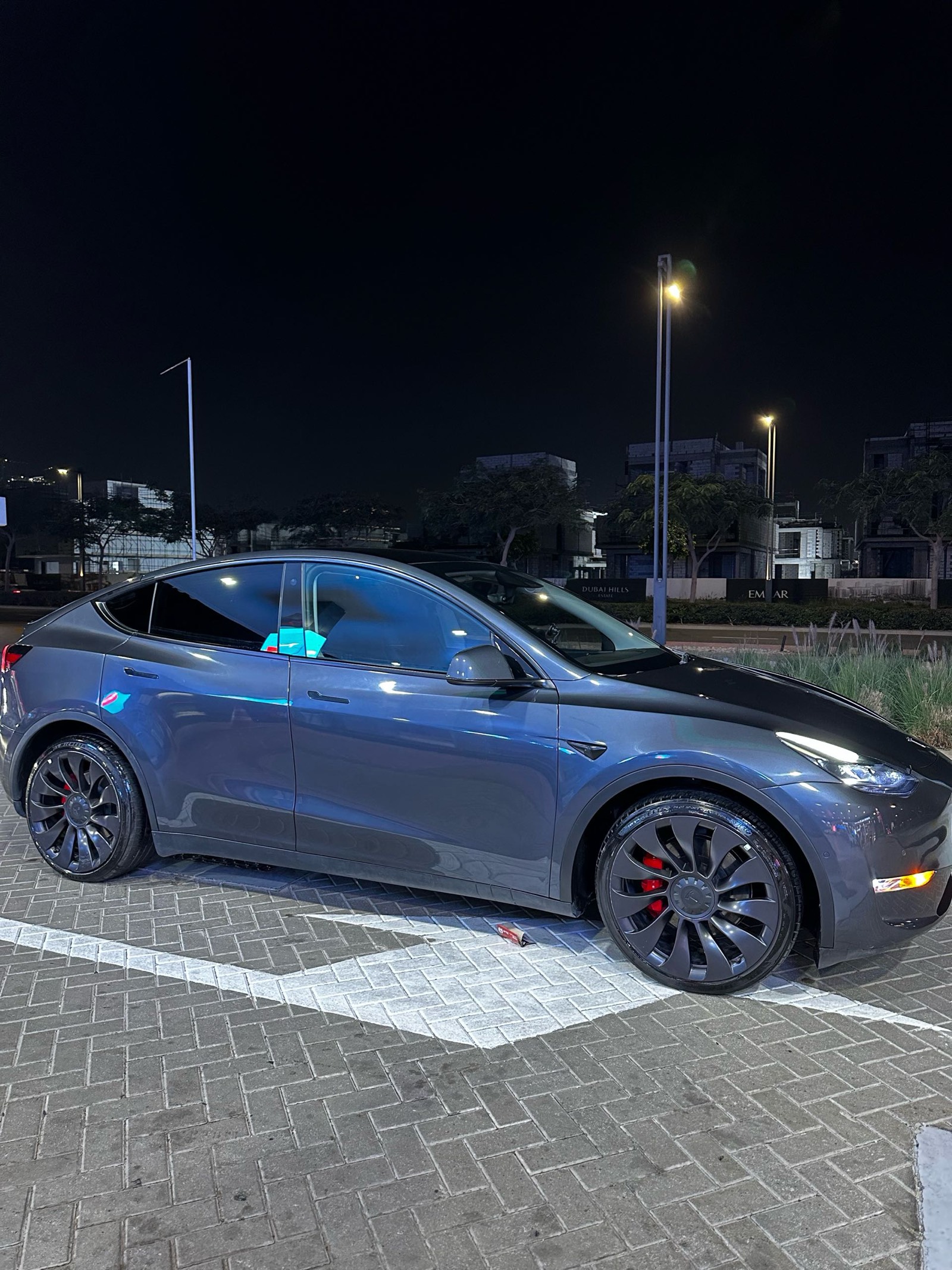 Tesla Model Y 2022 photo 2