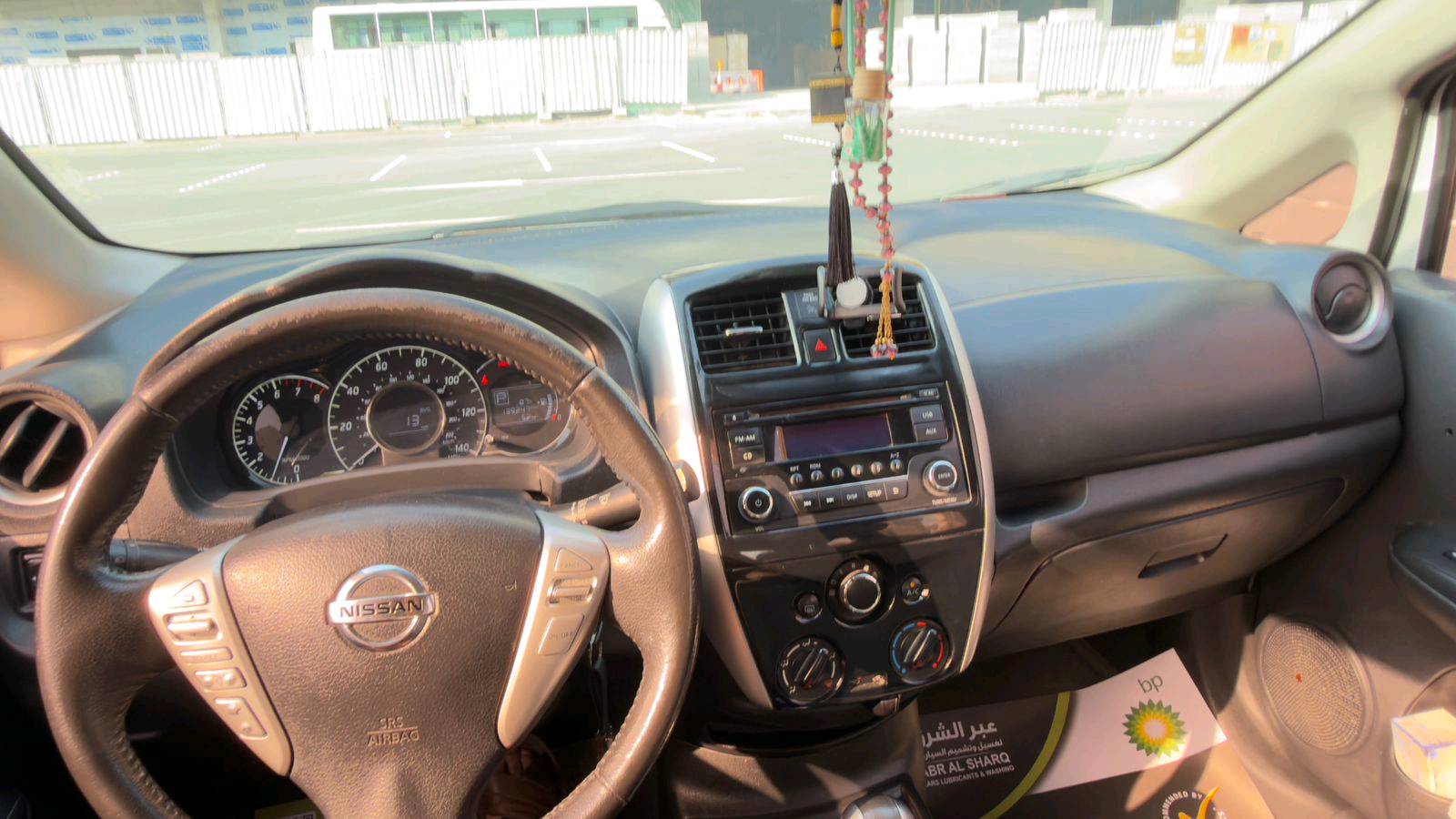 Nissan Tiida 2015 photo 6