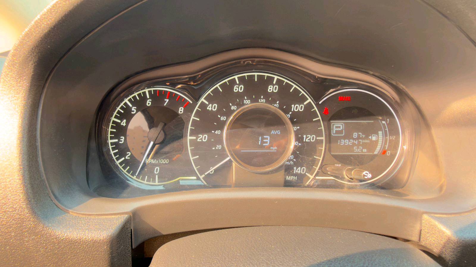 Nissan Tiida 2015 photo 5