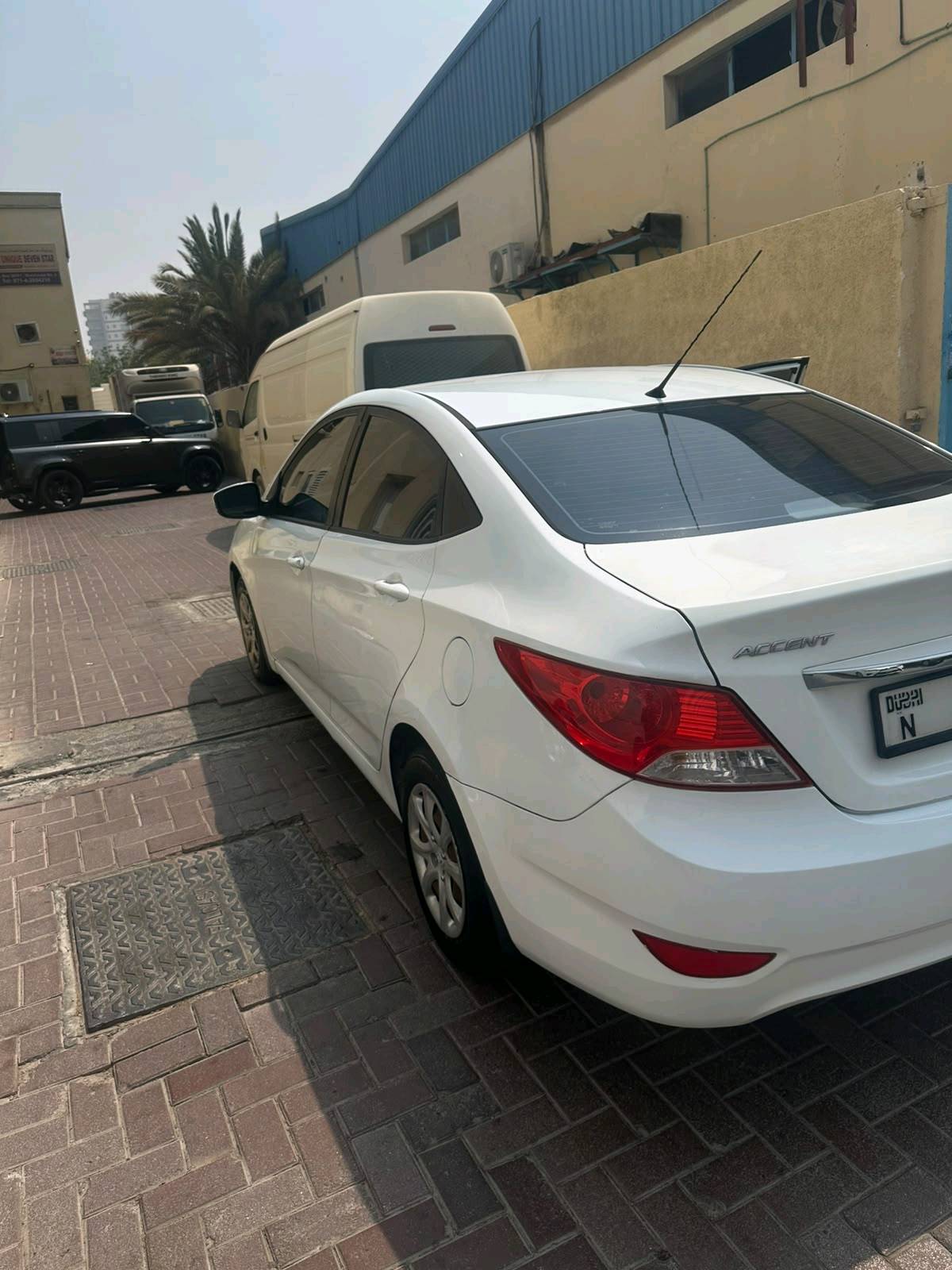 Hyundai Accent 2015 photo 2