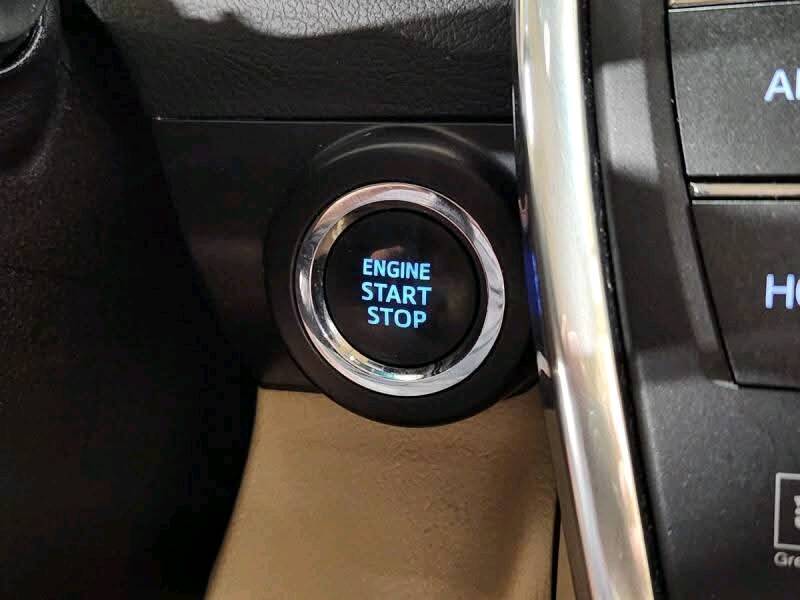 Toyota Camry 2017 photo 4