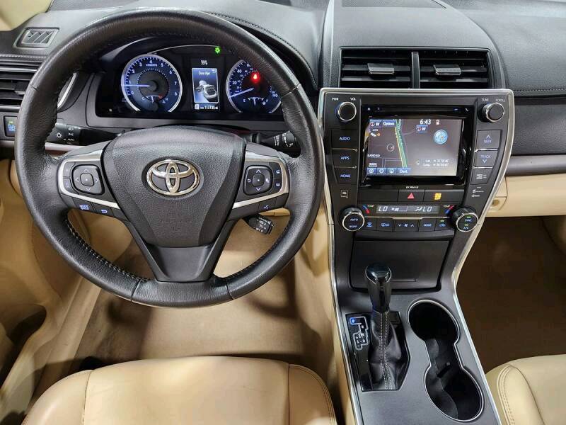Toyota Camry 2017 photo 7