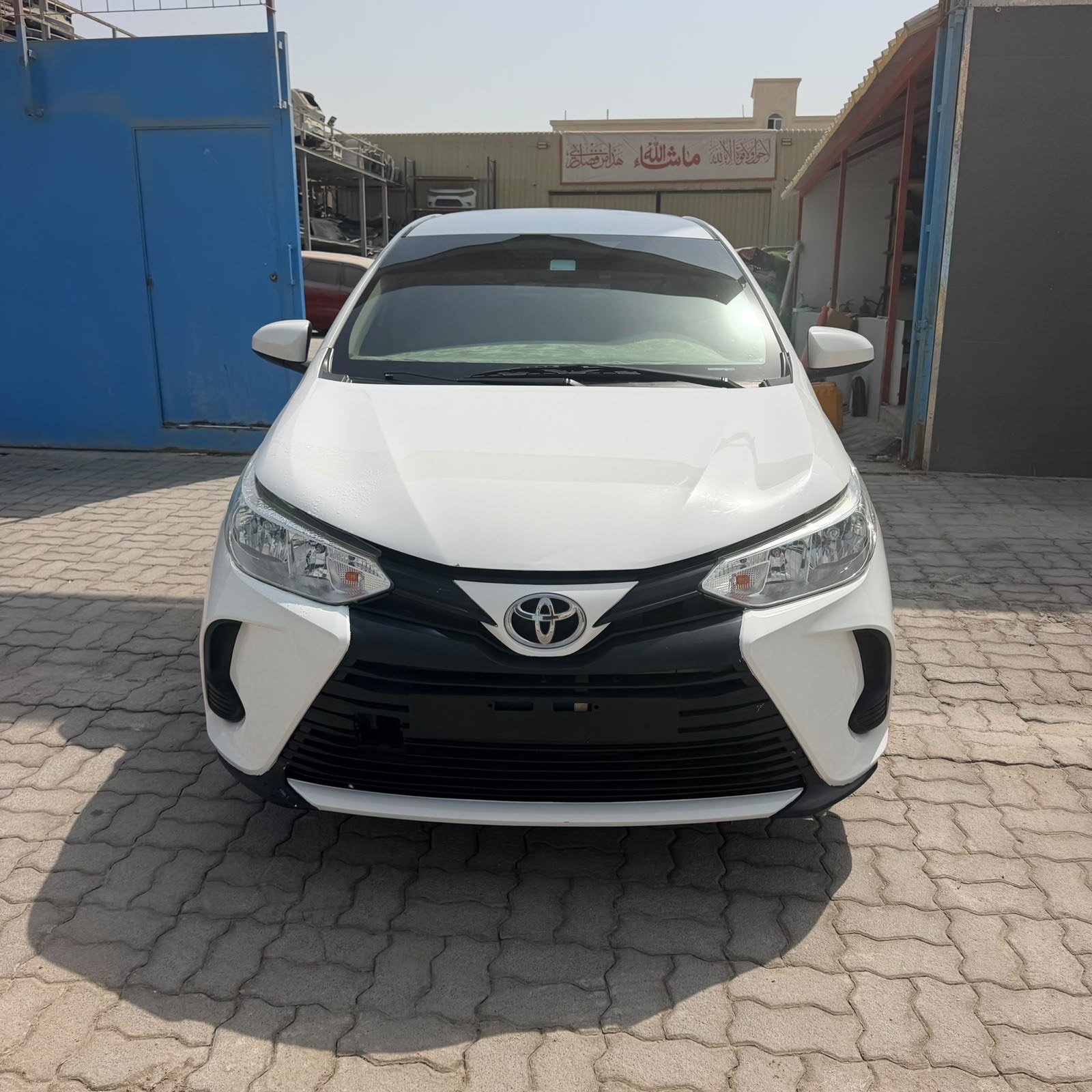 Toyota Yaris 2022 photo 1