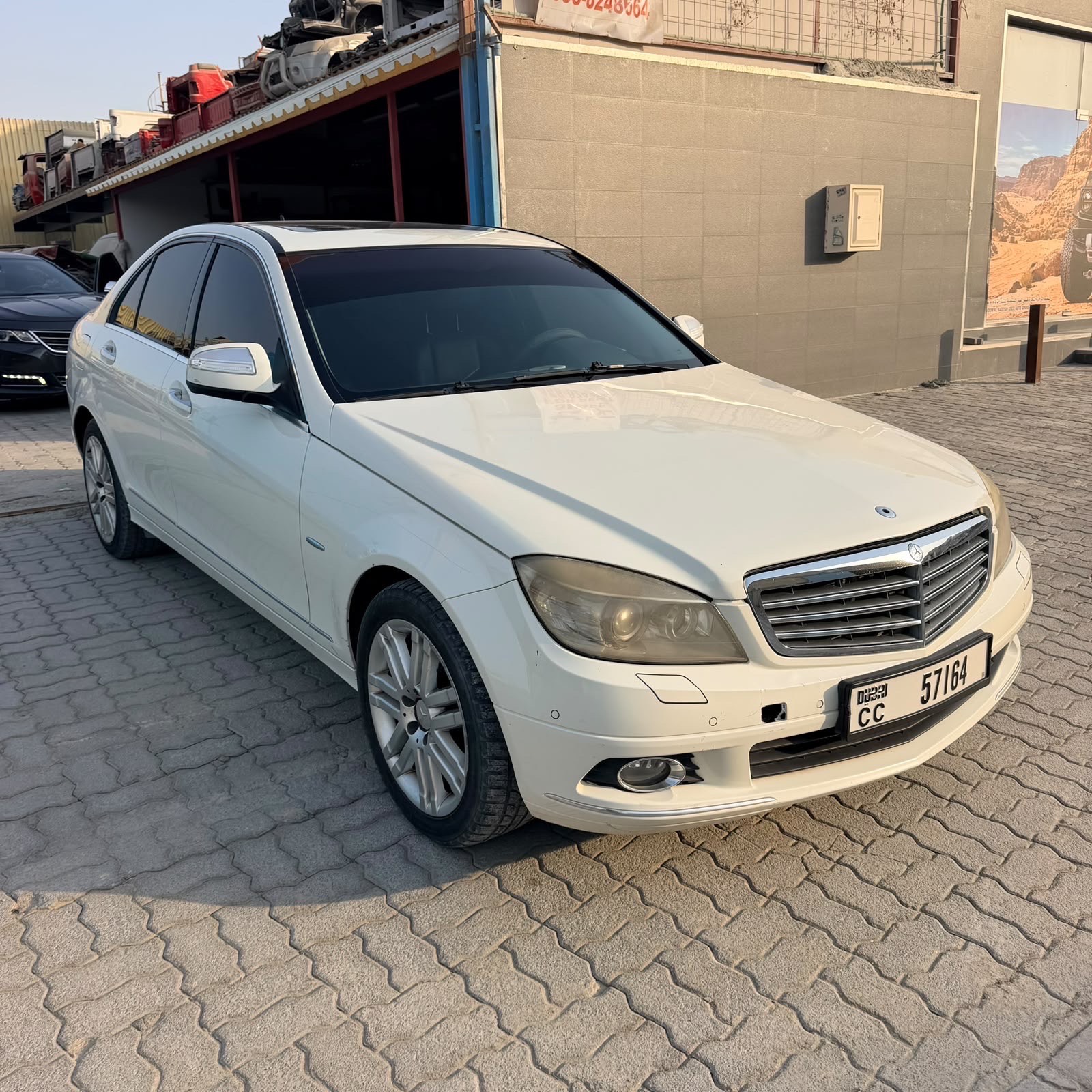 Mercedes-Benz C-Class 2009 photo 2