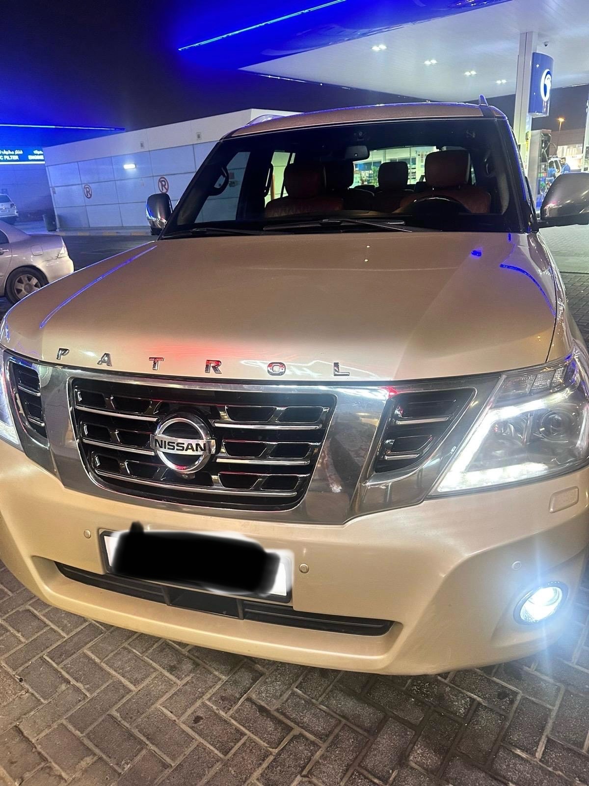 Nissan Patrol 2013 photo 1