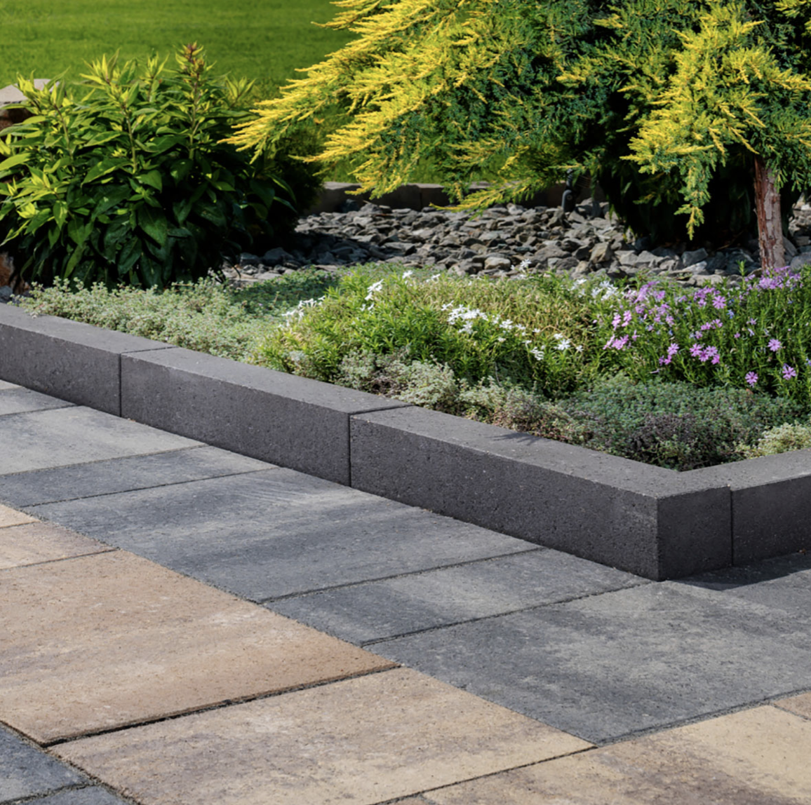 Melville Curb