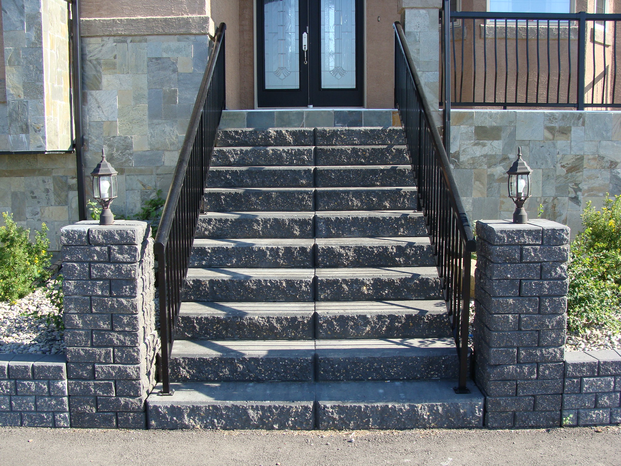 SienaStone Cap Stairs