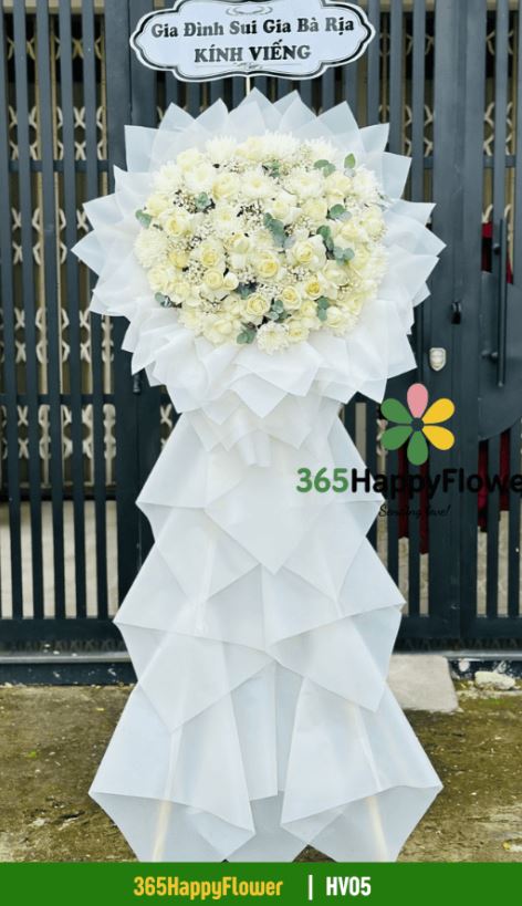 White Condolences Flower Stand – HV05