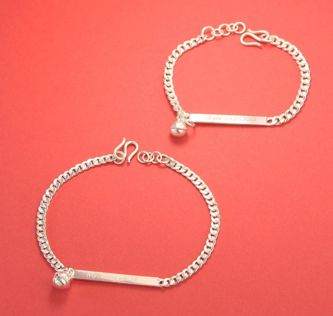 Personalized Silver Bracelet for Newborn Babies – Year of the Horse Design
