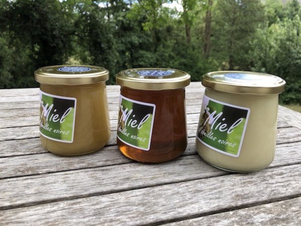 Miel d'abeille noire