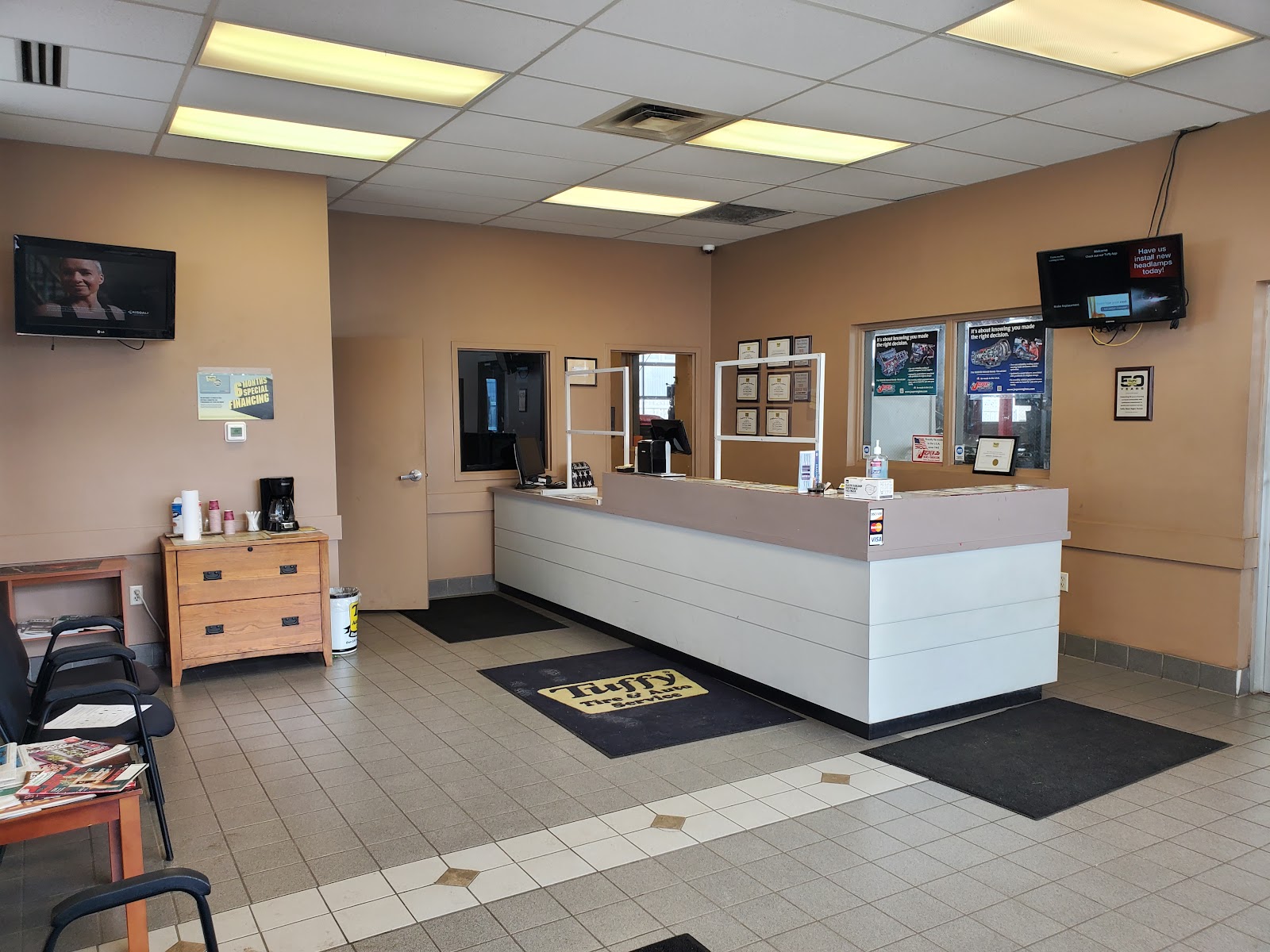 Tuffy Tire & Auto Service Center gallery 7