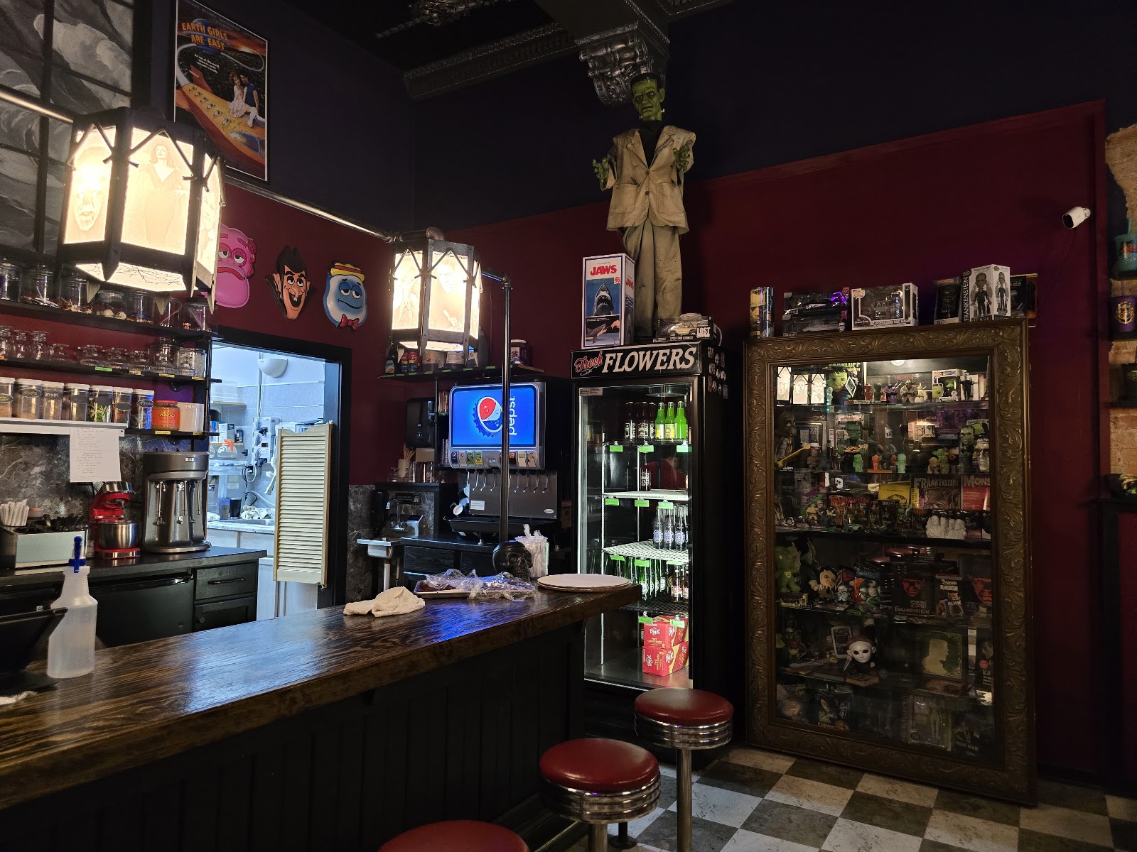 Famous Monster Pizza gallery 9